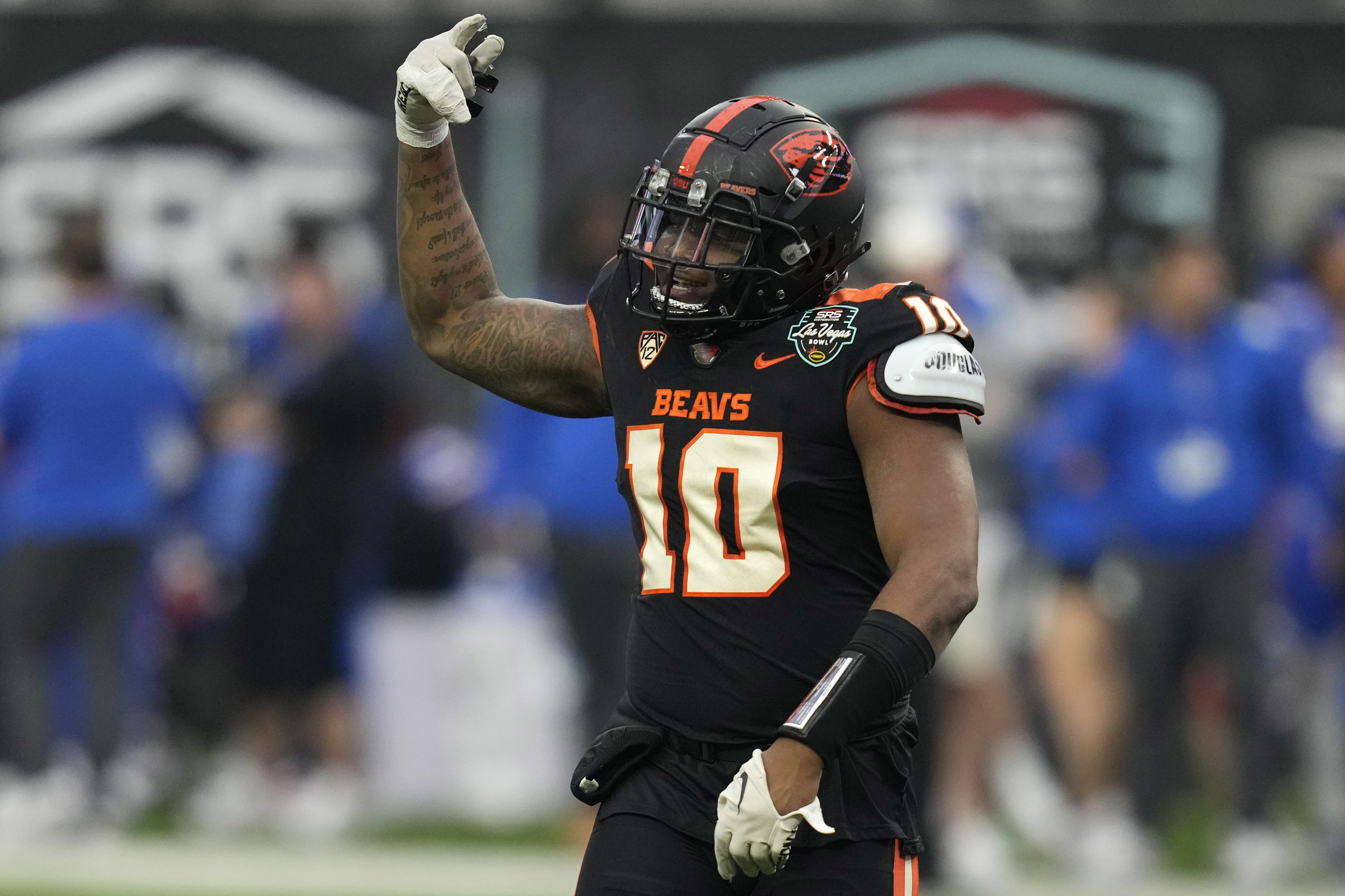 Silas Bolden has 2 TDs to help No. 19 Oregon State beat No. 10 Utah 21-7