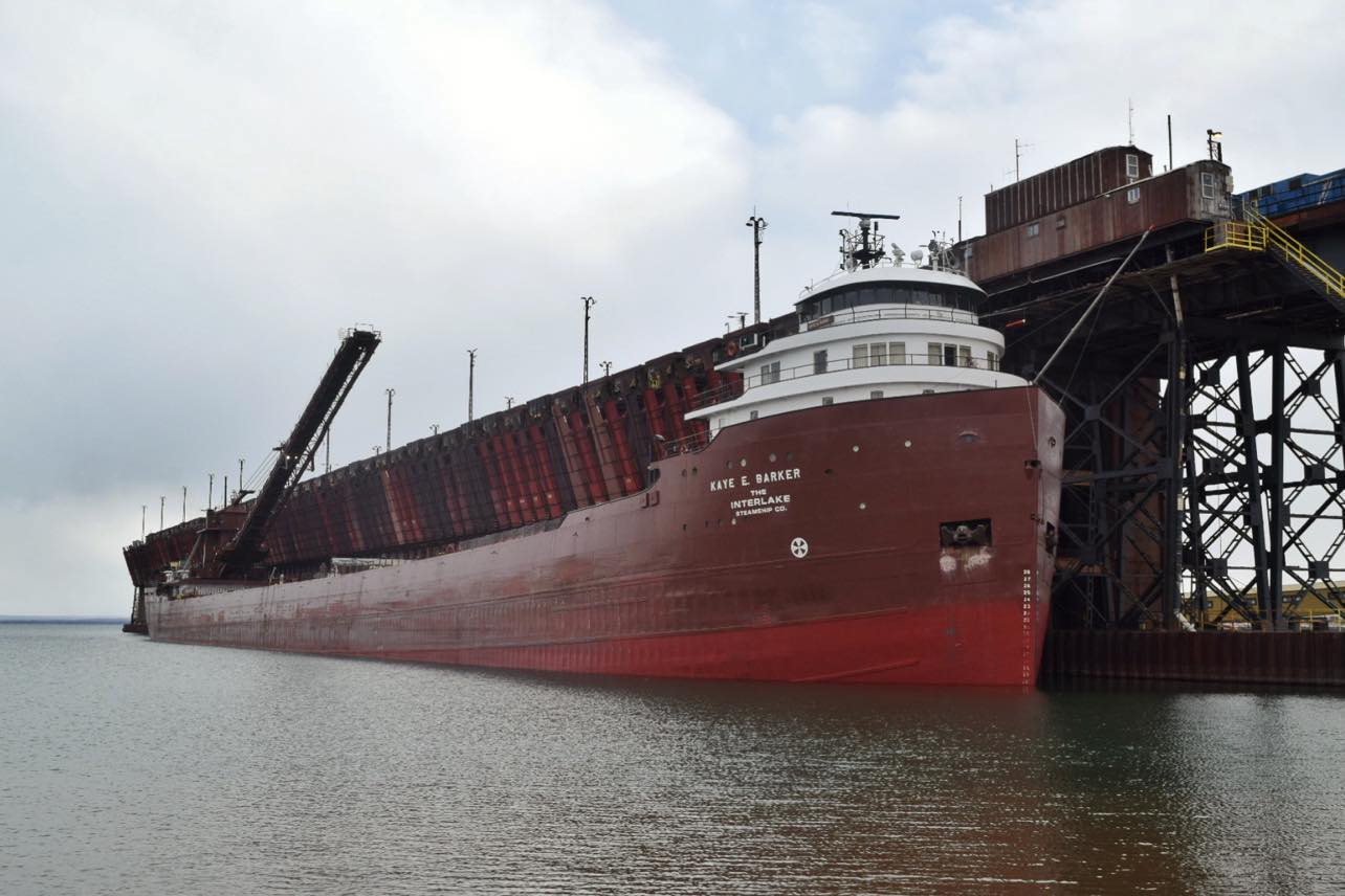 UPDATE Kaye E. Barker freed after running aground in Lake Michigan