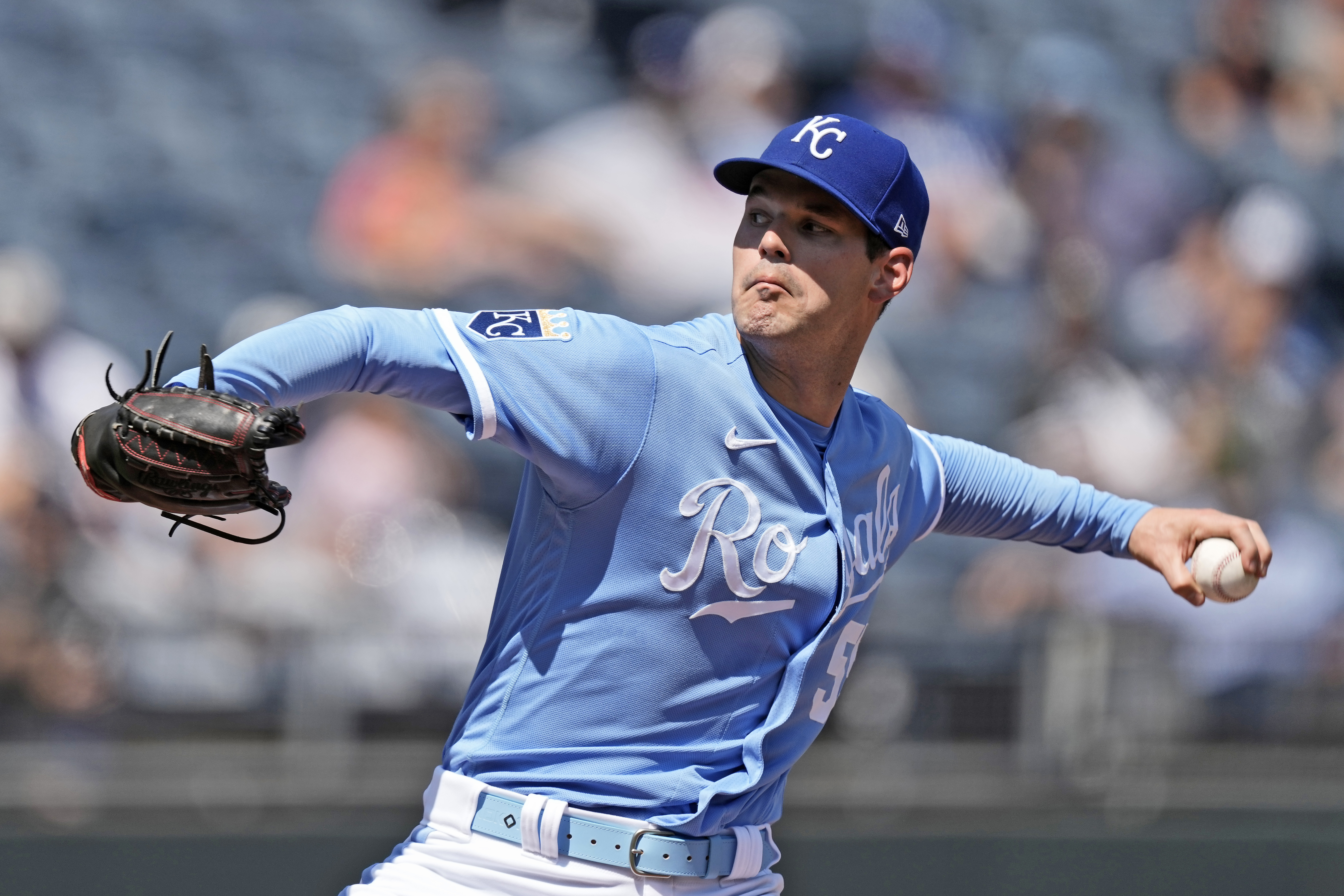 Cole Ragans continues to dominate as Royals take opener over White Sox