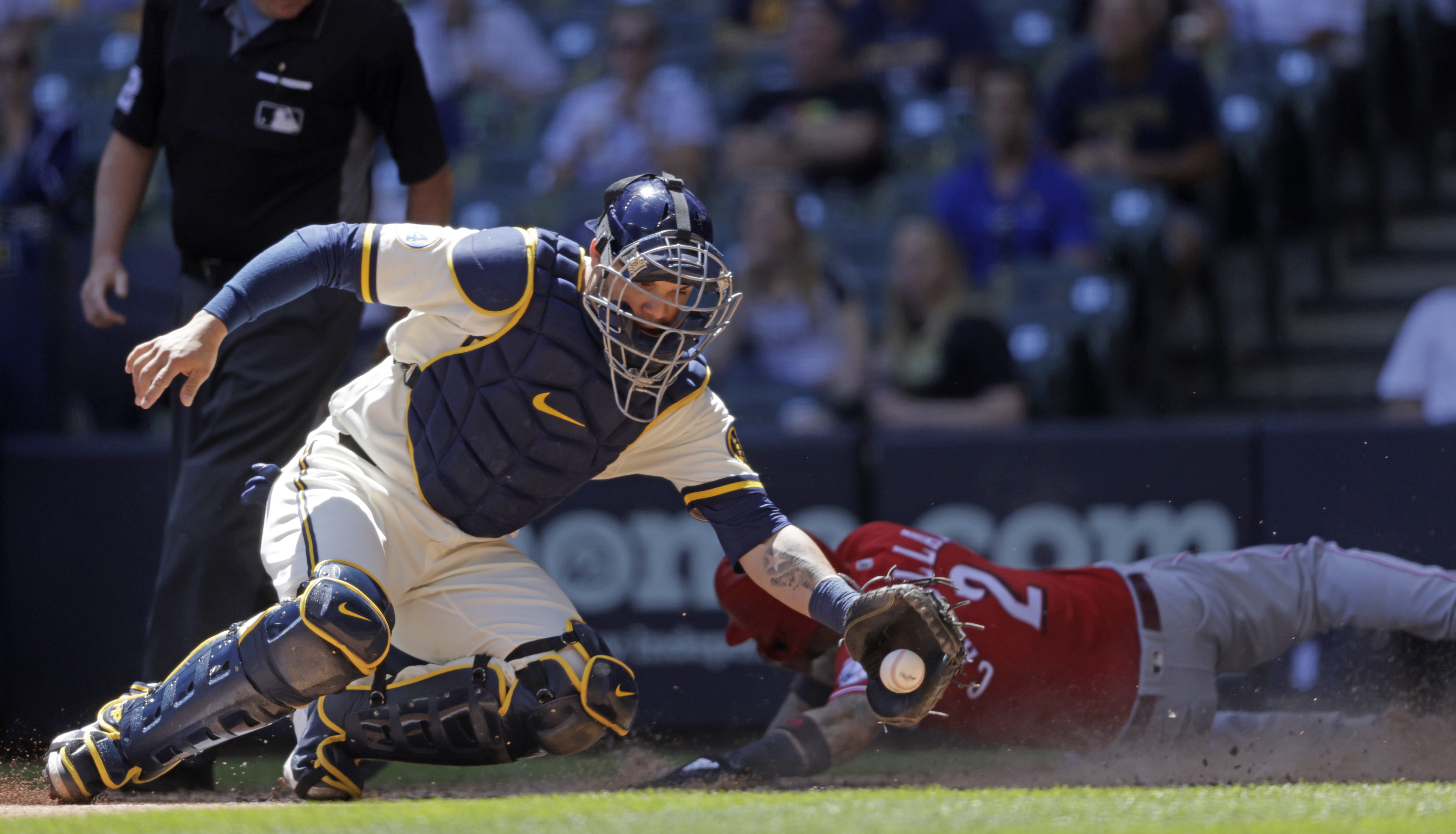 MILWAUKEE, WI - MAY 03: Cincinnati Reds catcher Tyler