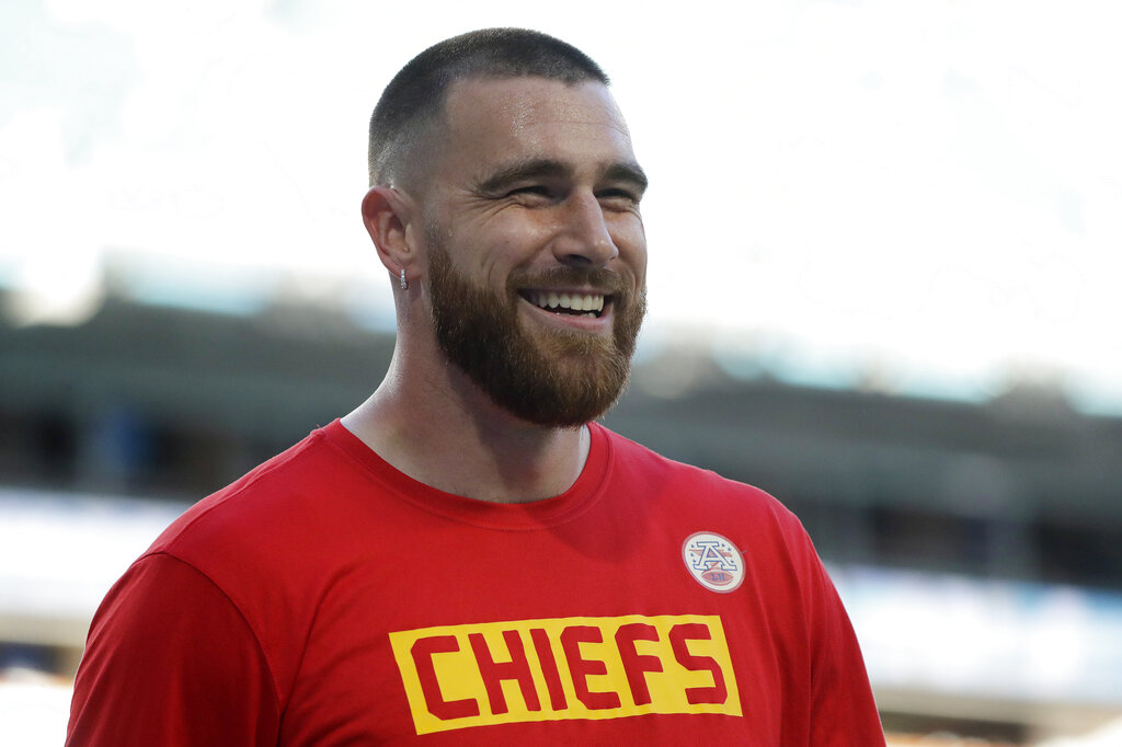 All I want for Christmas is Travis Kelce': 99-year-old pens letter to Santa