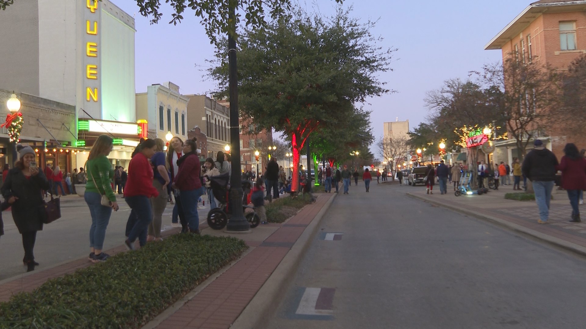 Filming Begins In Downtown Bryan For New Holiday Movie