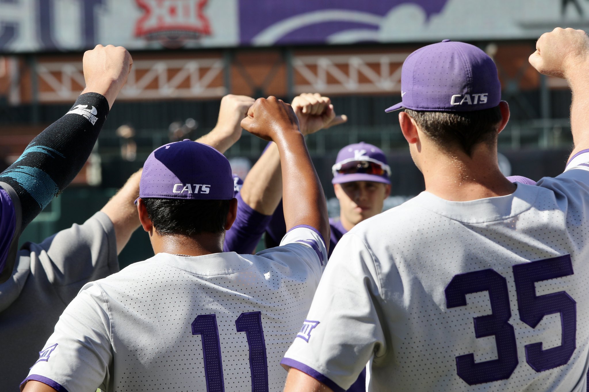 Cats record 11 hits in loss to #25 TCU - Abilene Christian