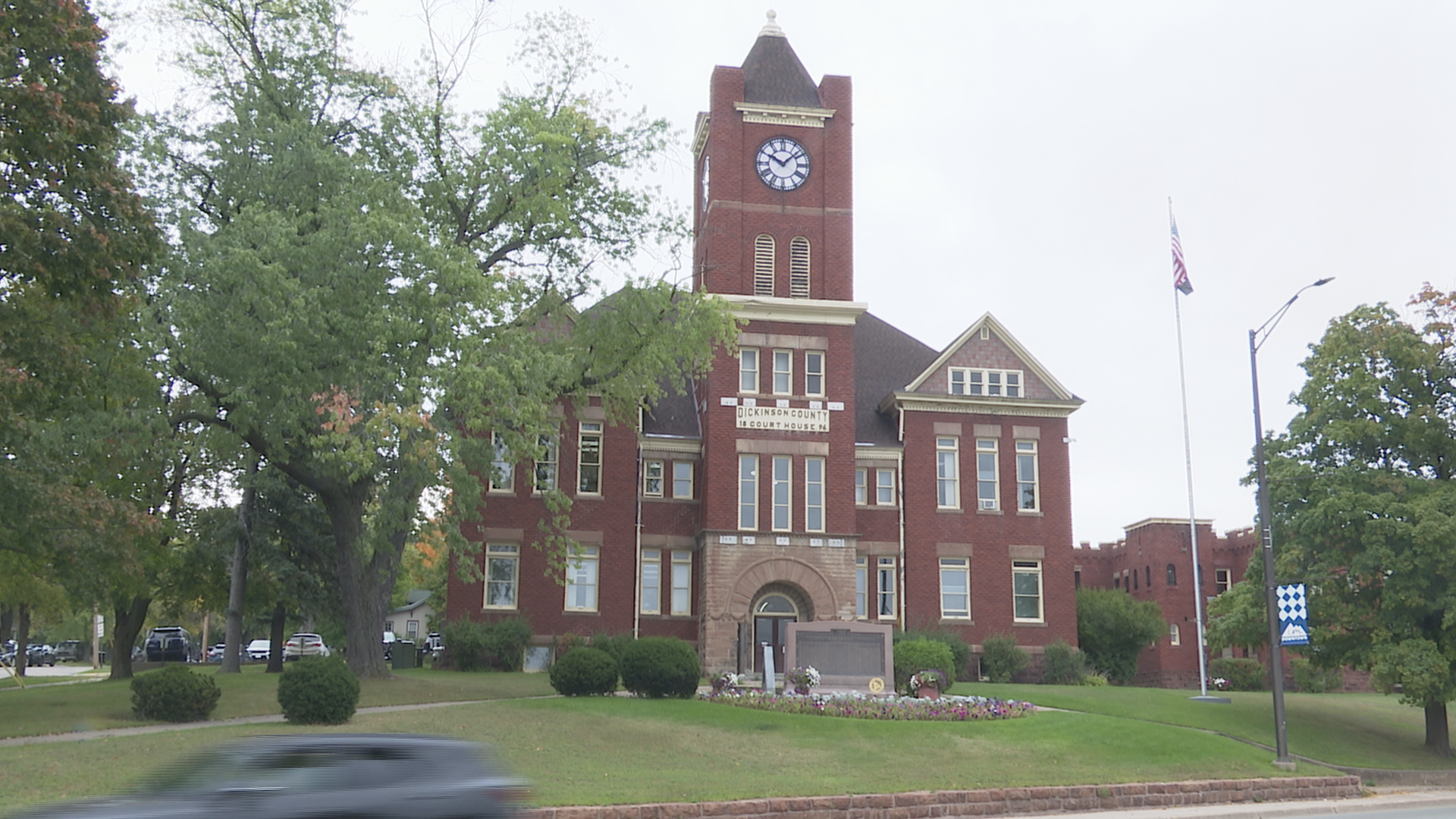 Dickinson County Encourages Voter Registration