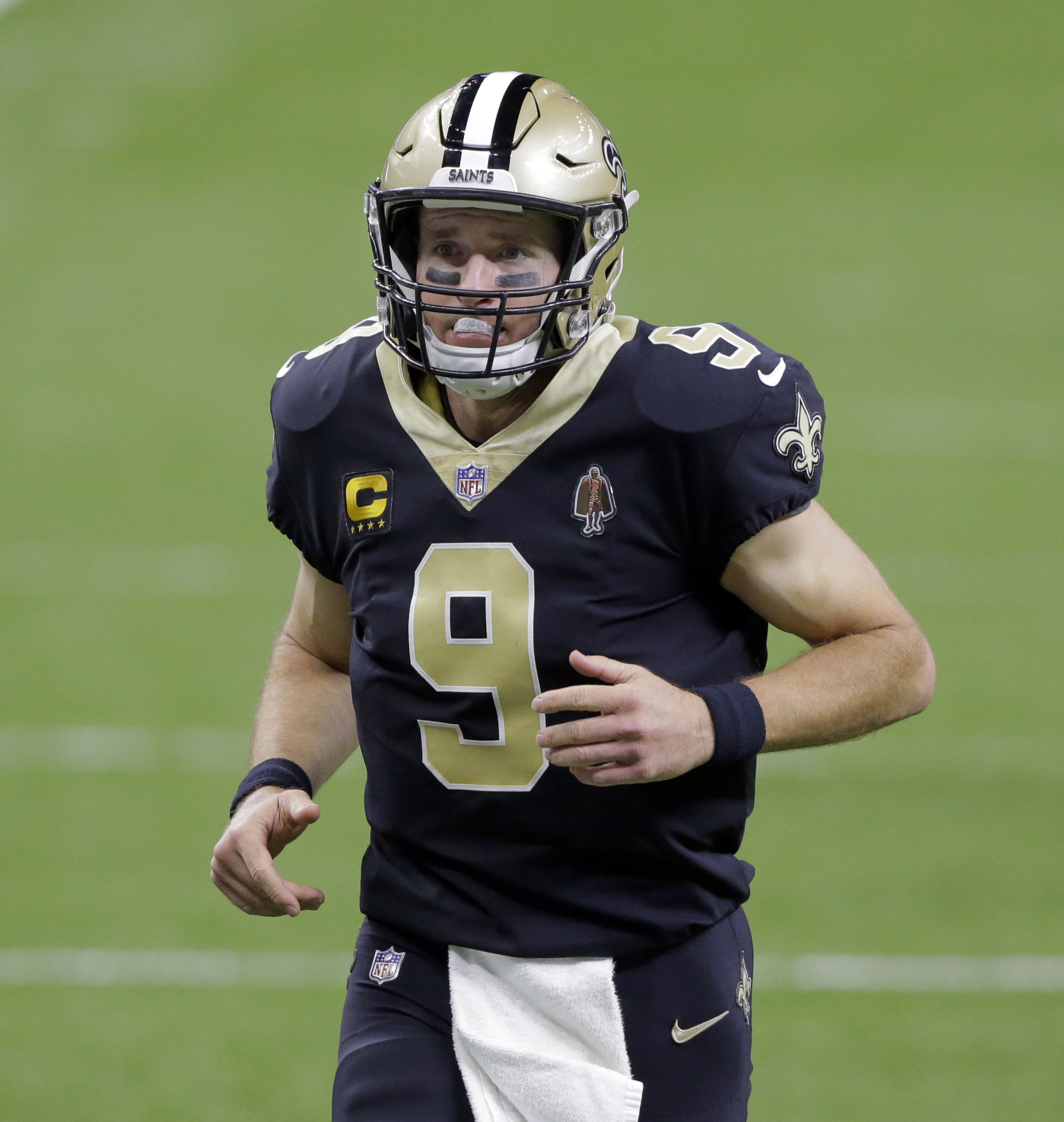 Saints' Drew Brees reportedly out at least 2 weeks after further evaluation