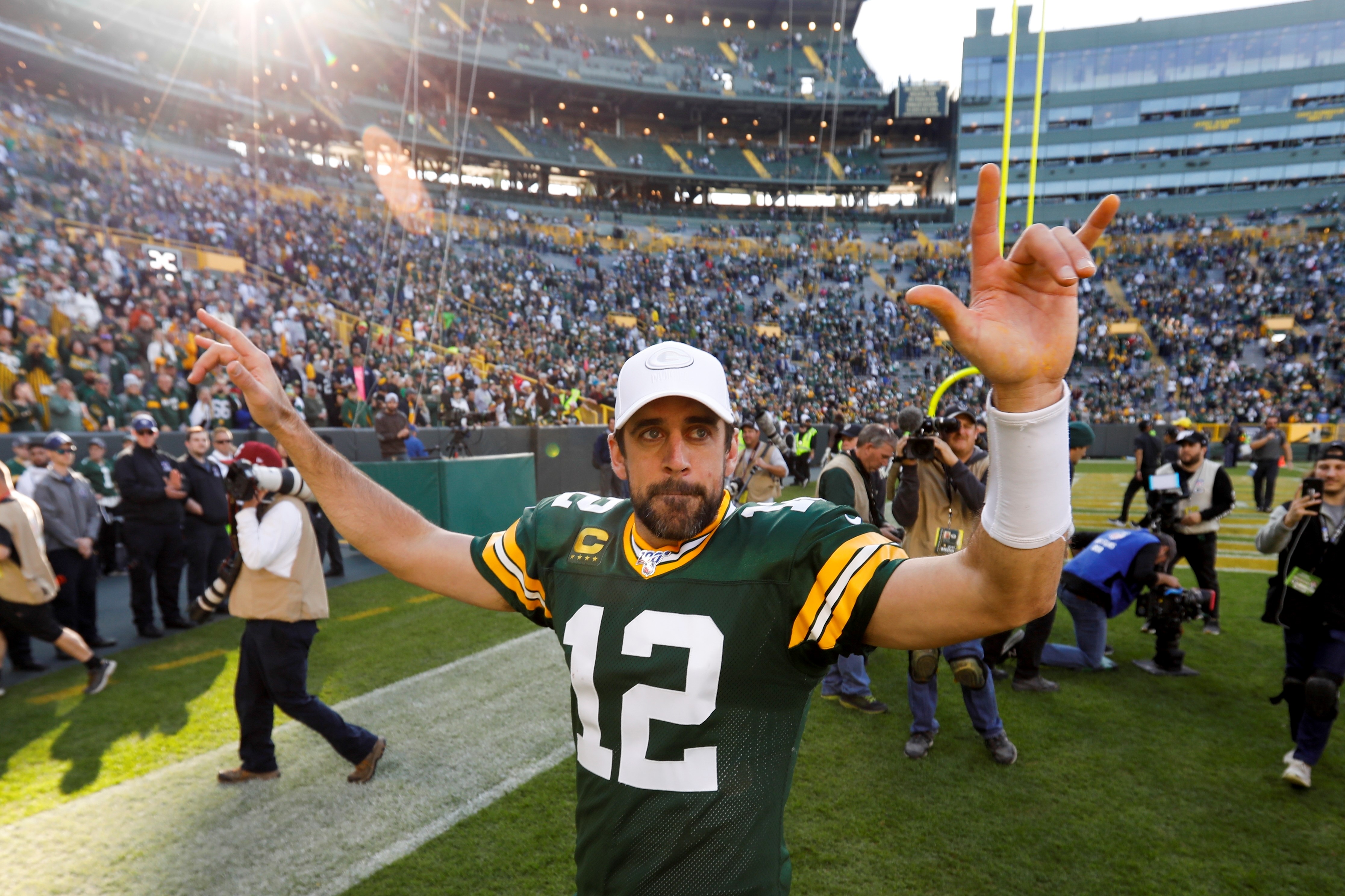 Packers QB Aaron Rodgers nominated for FedEx Air Player of the Week