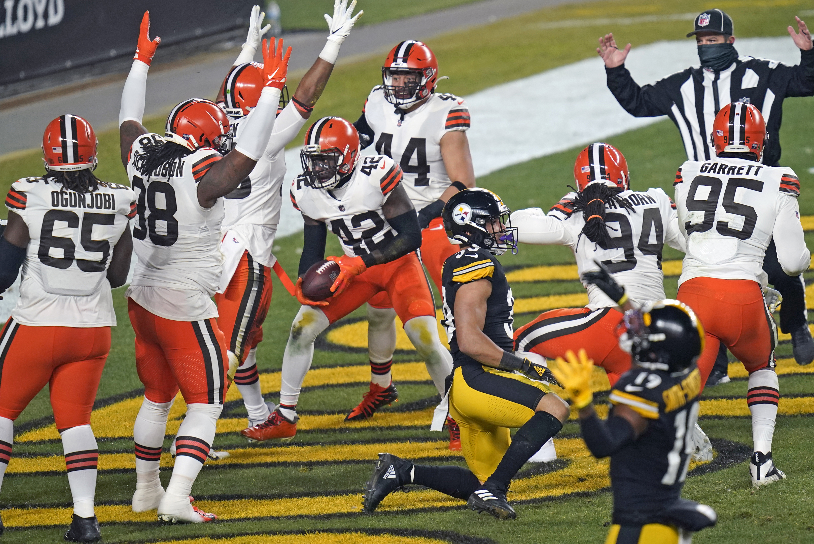 Browns tie 1st quarter postseason scoring record vs. Steelers