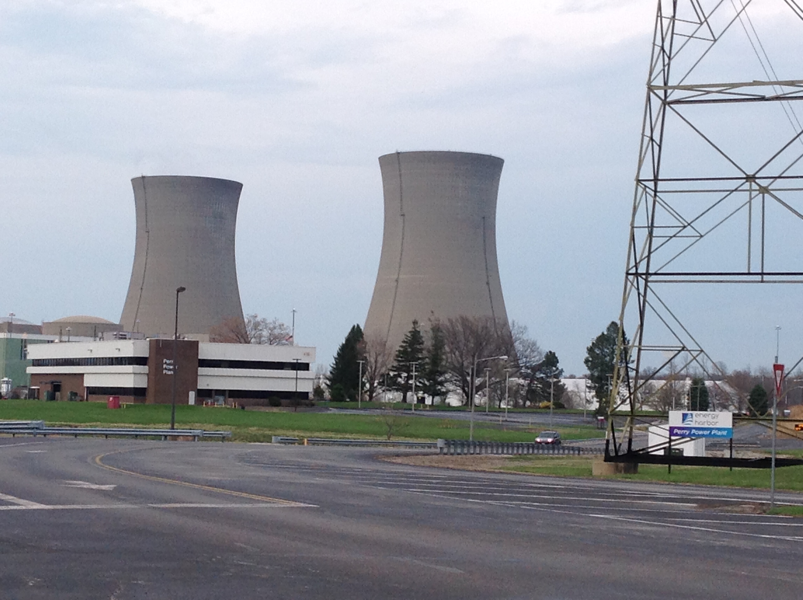 Country Road To Perry High School In Lima Ohio Cheap Sale