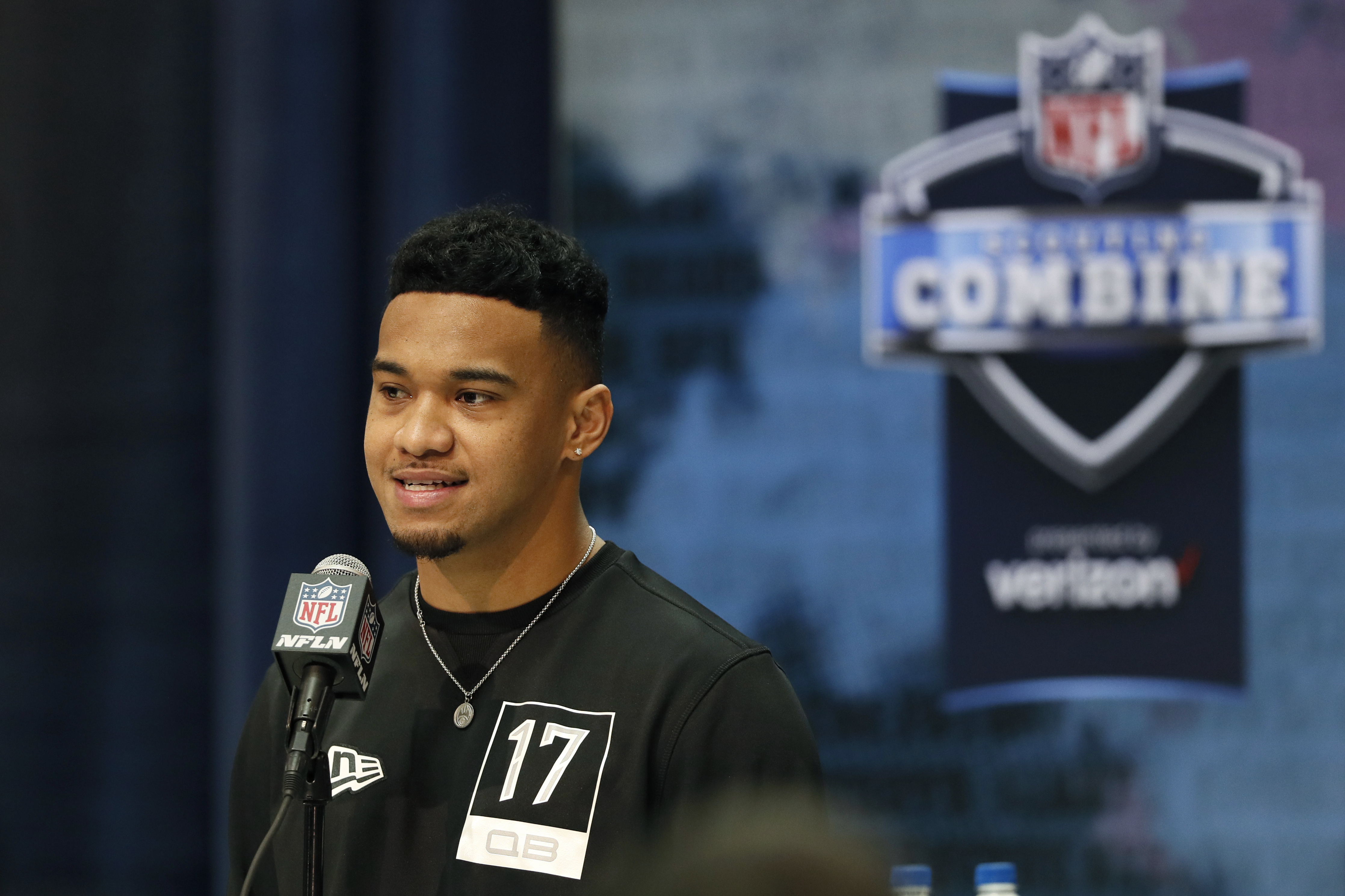 Miami Dolphins: Tua Tagovailoa officially signs rookie contract