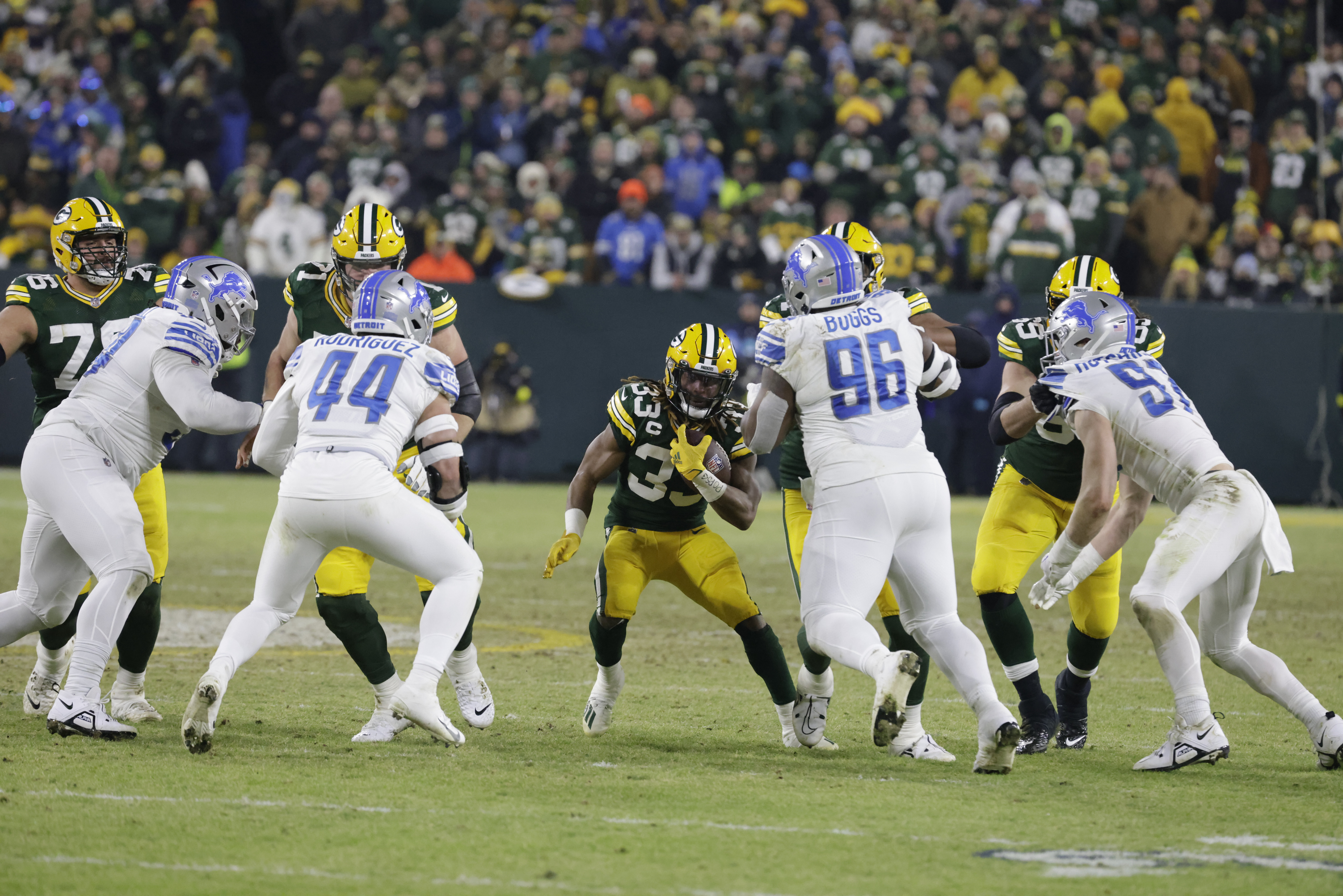 Thursday Night Football Picks: Detroit Lions at Green Bay Packers
