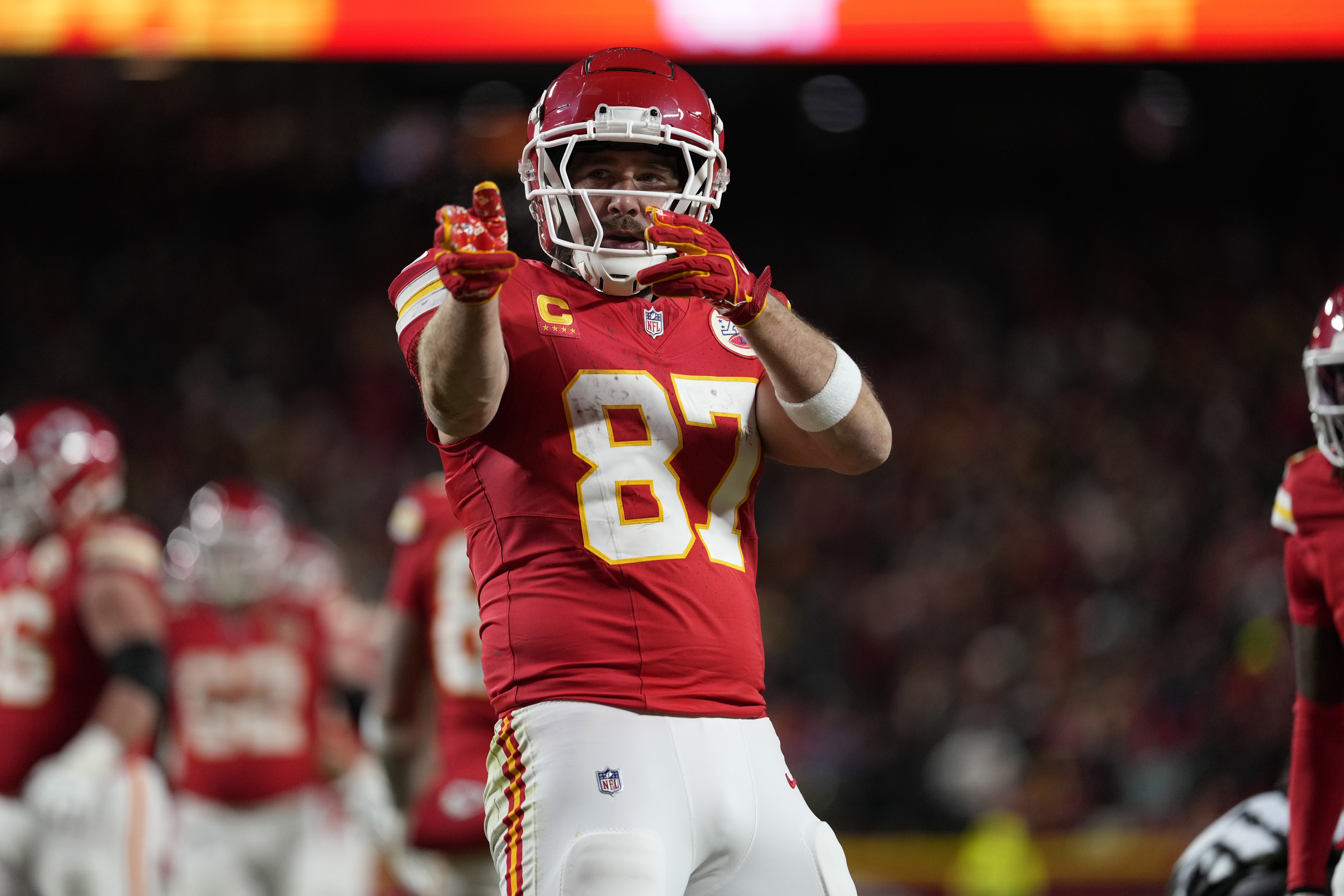 NFL fines Chiefs TE Travis Kelce for taunting during AFC