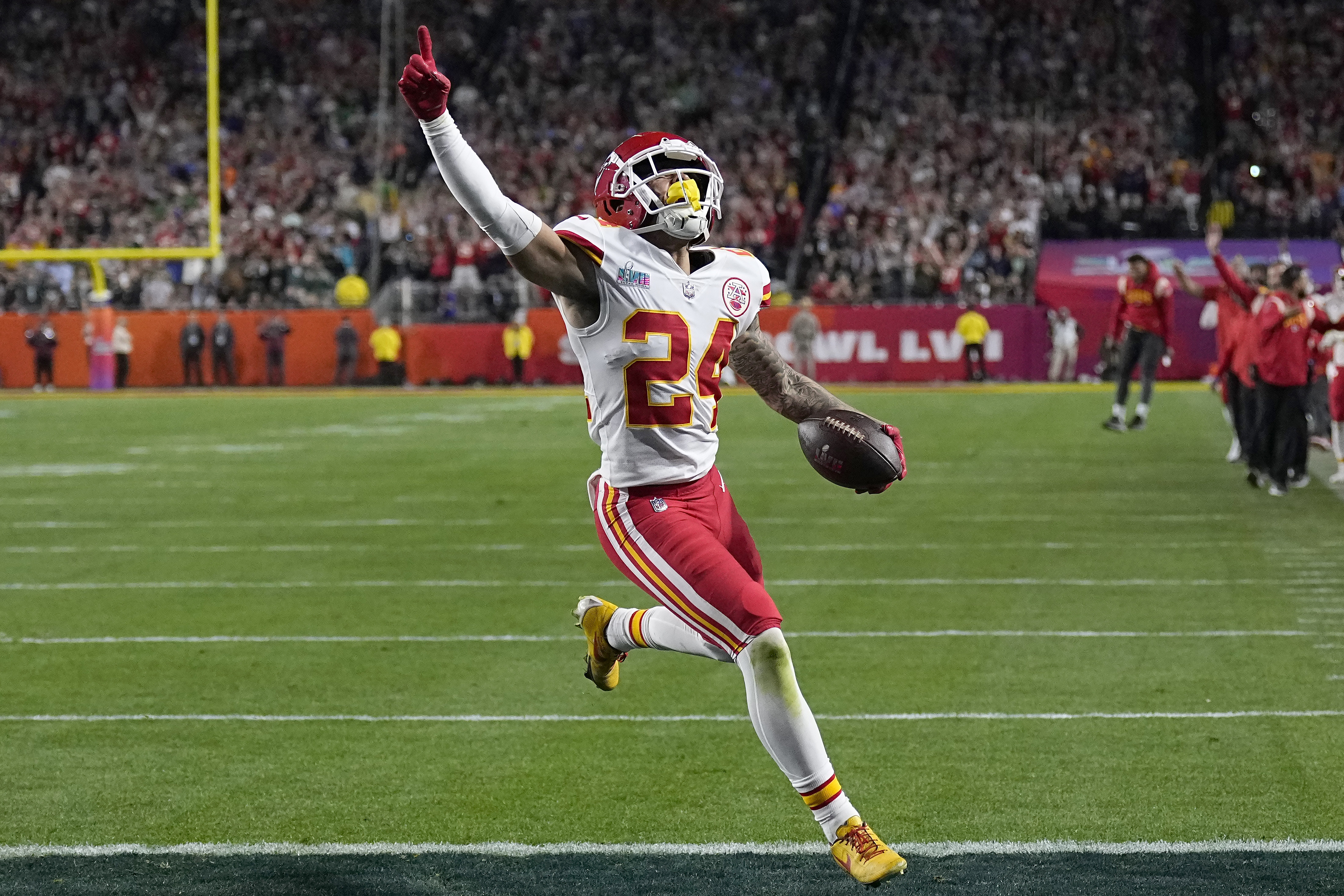 Super Bowl 2023: Chiefs beat Eagles 38-35 for second title in four seasons