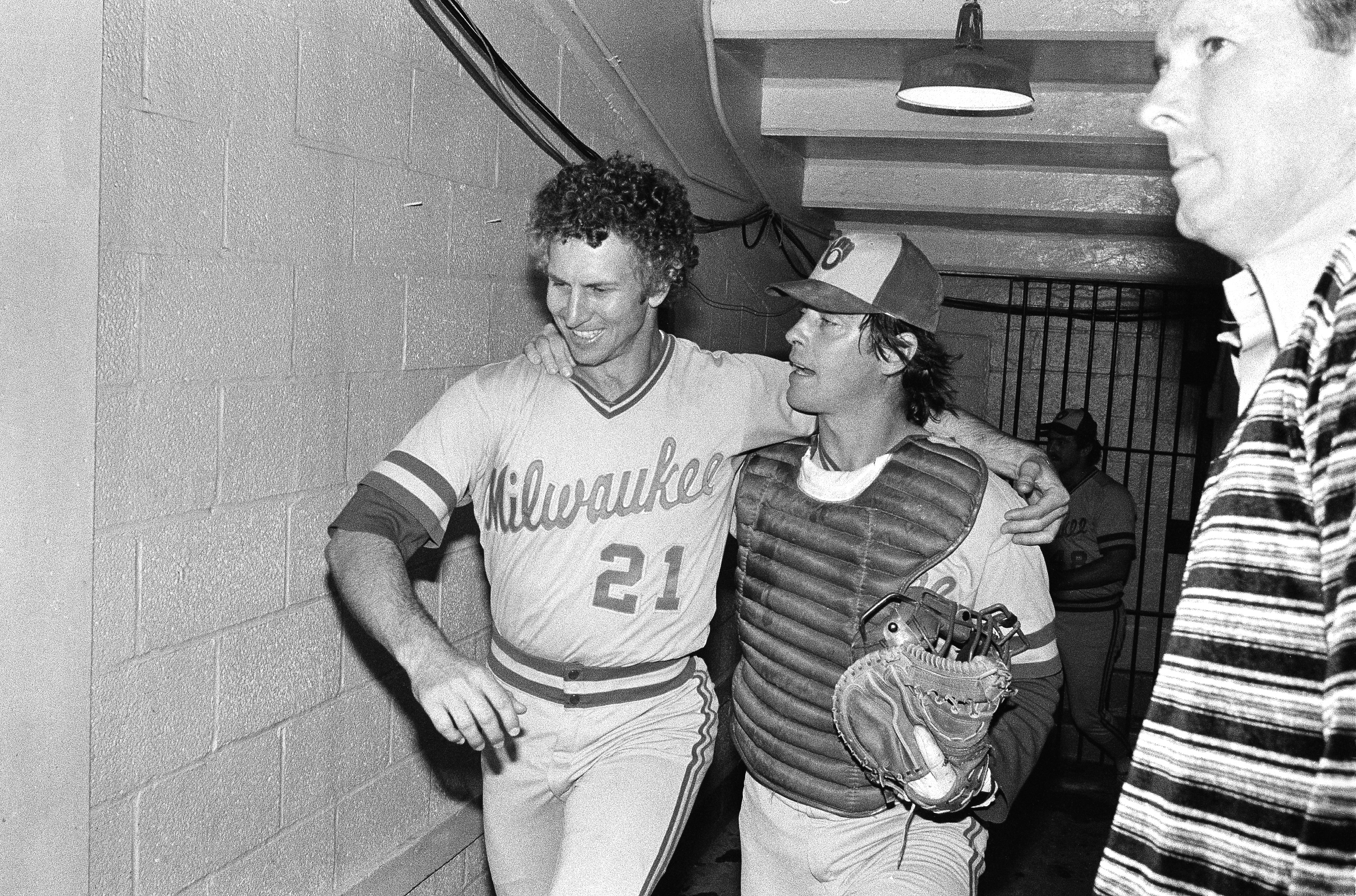 Don Sutton, Hall of Fame pitcher, dies at 75 - Athletics Nation