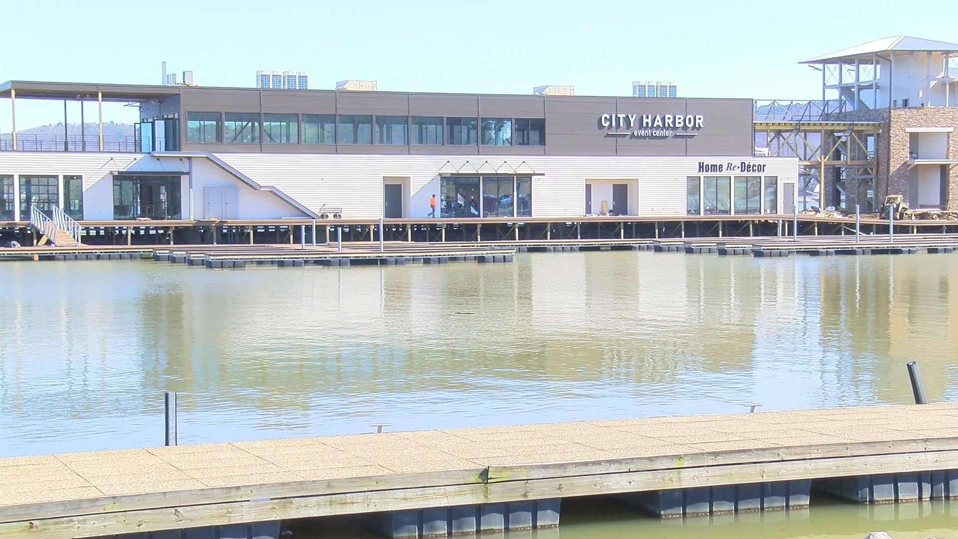 City Harbor expected to open in May