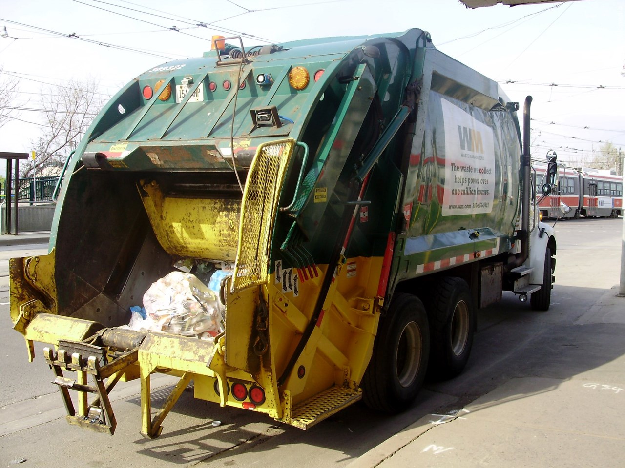 New garbage bins mean new rules for some Hinds County residents