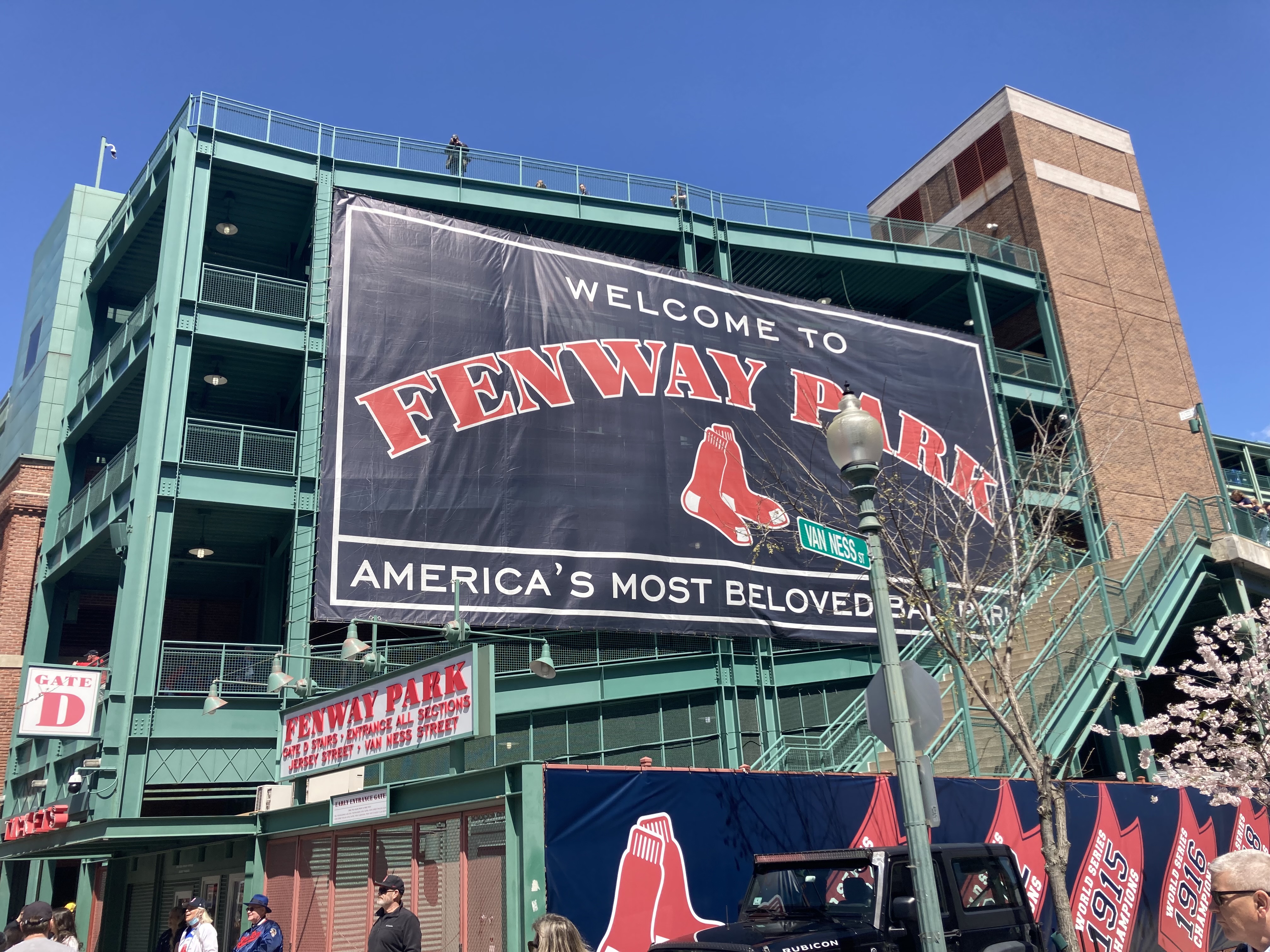 Petition created to rename Jersey Street to Jerry Remy Way following  longtime broadcaster, former player's passing - Boston News, Weather,  Sports