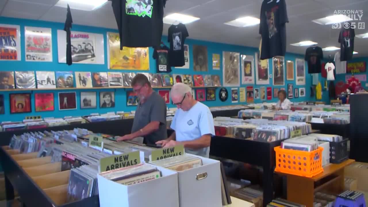 Popular Phoenix record store closes its doors after years in the
