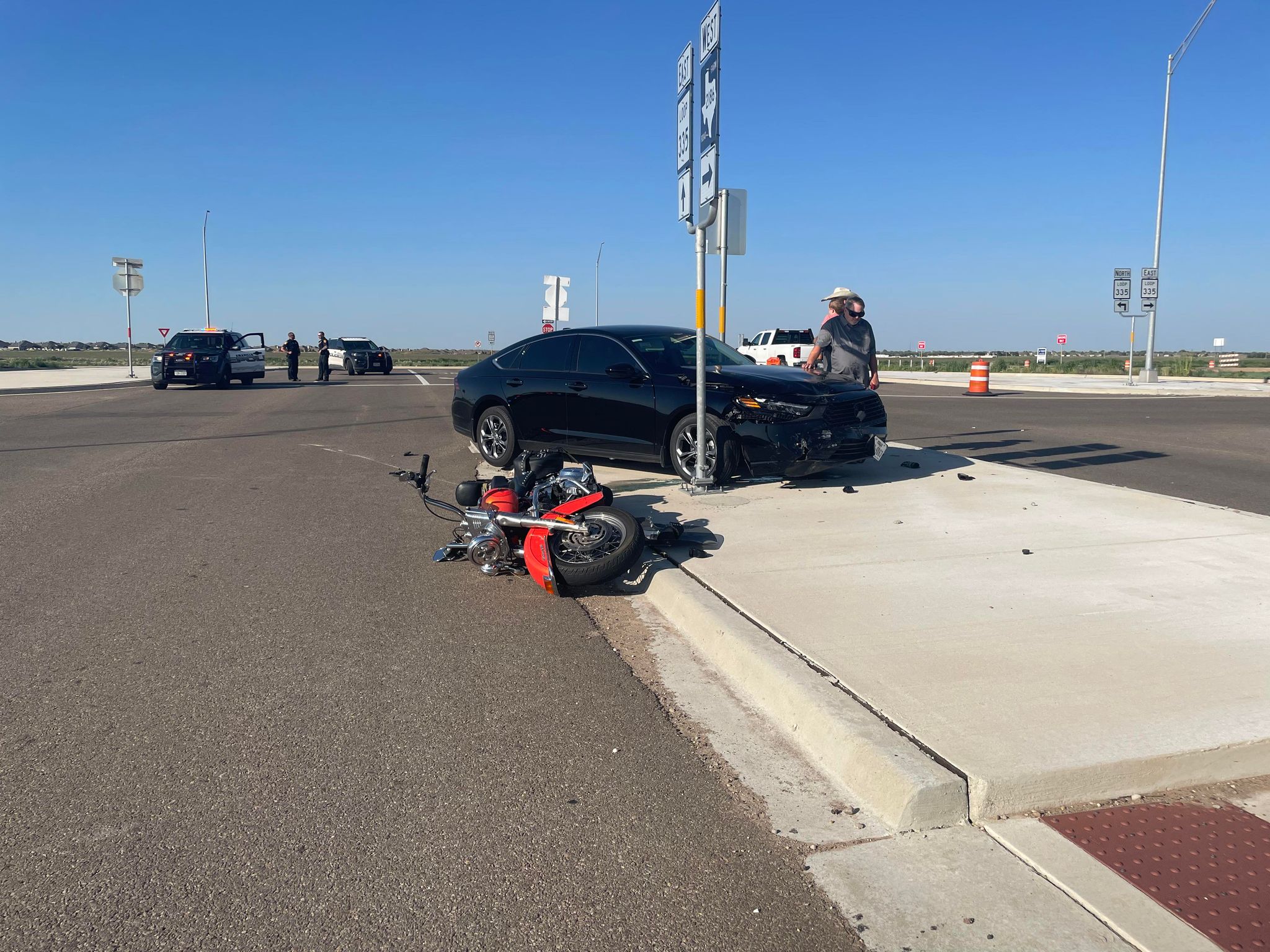 Motorcyclist hospitalized after crash near Las Vegas Boulevard