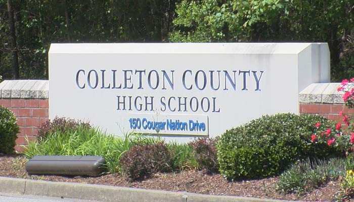 Colleton County High School football team in quarantine after COVID-19 exposure colleton-county-high-school-football-team-in-quarantine-after-covid-19-exposure