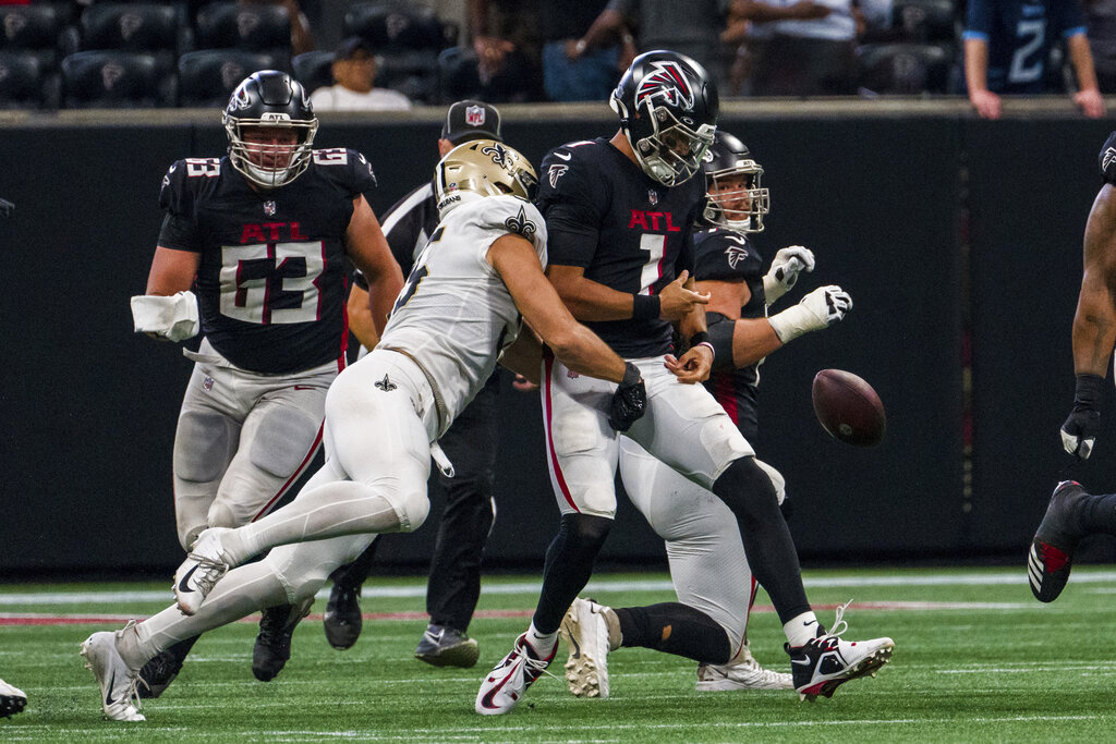 New Orleans Saints - Kaden Elliss over the last 4 games 