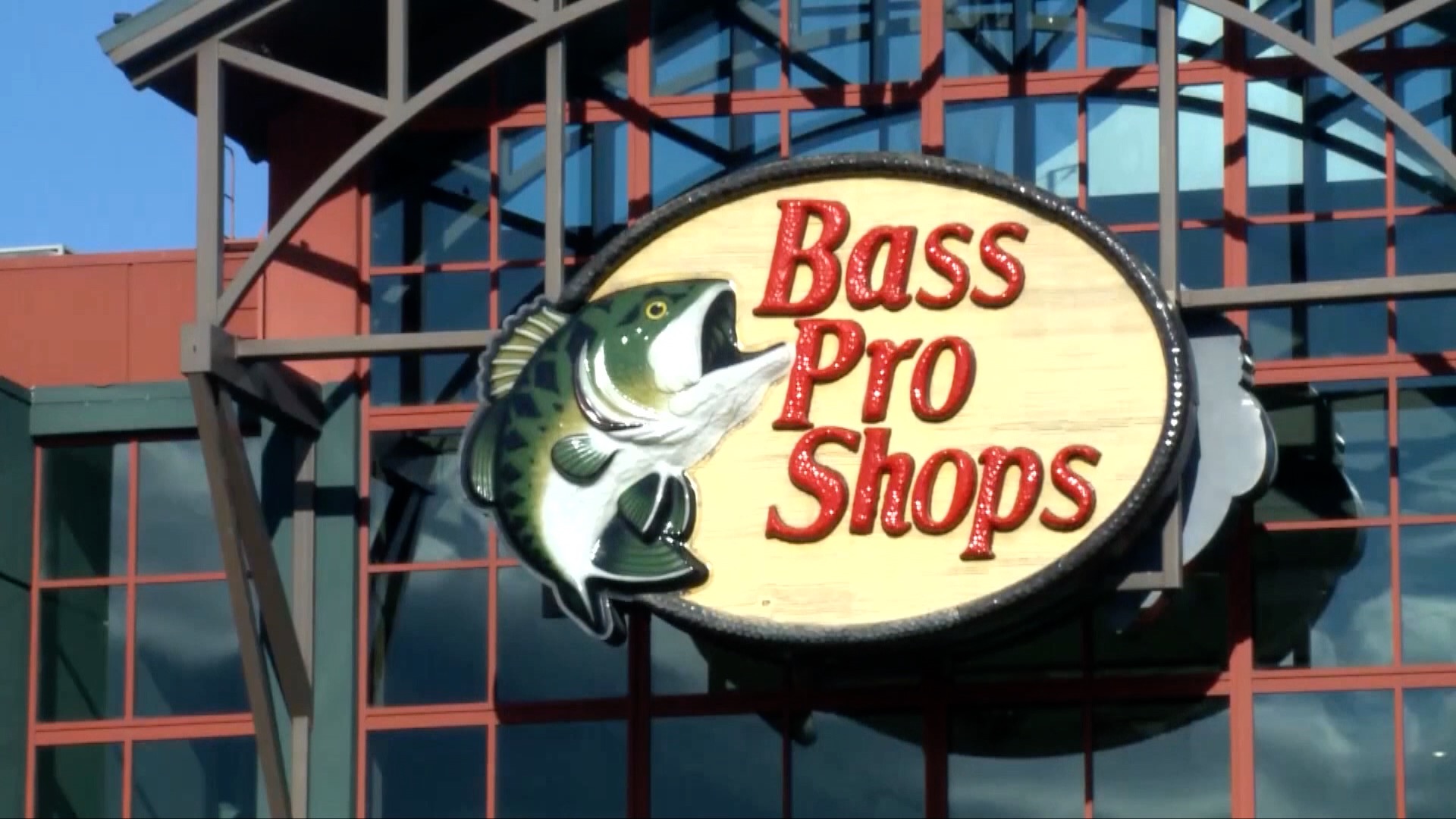 Early opening: Region's new, mega-sized Bass Pro Shops store almost done