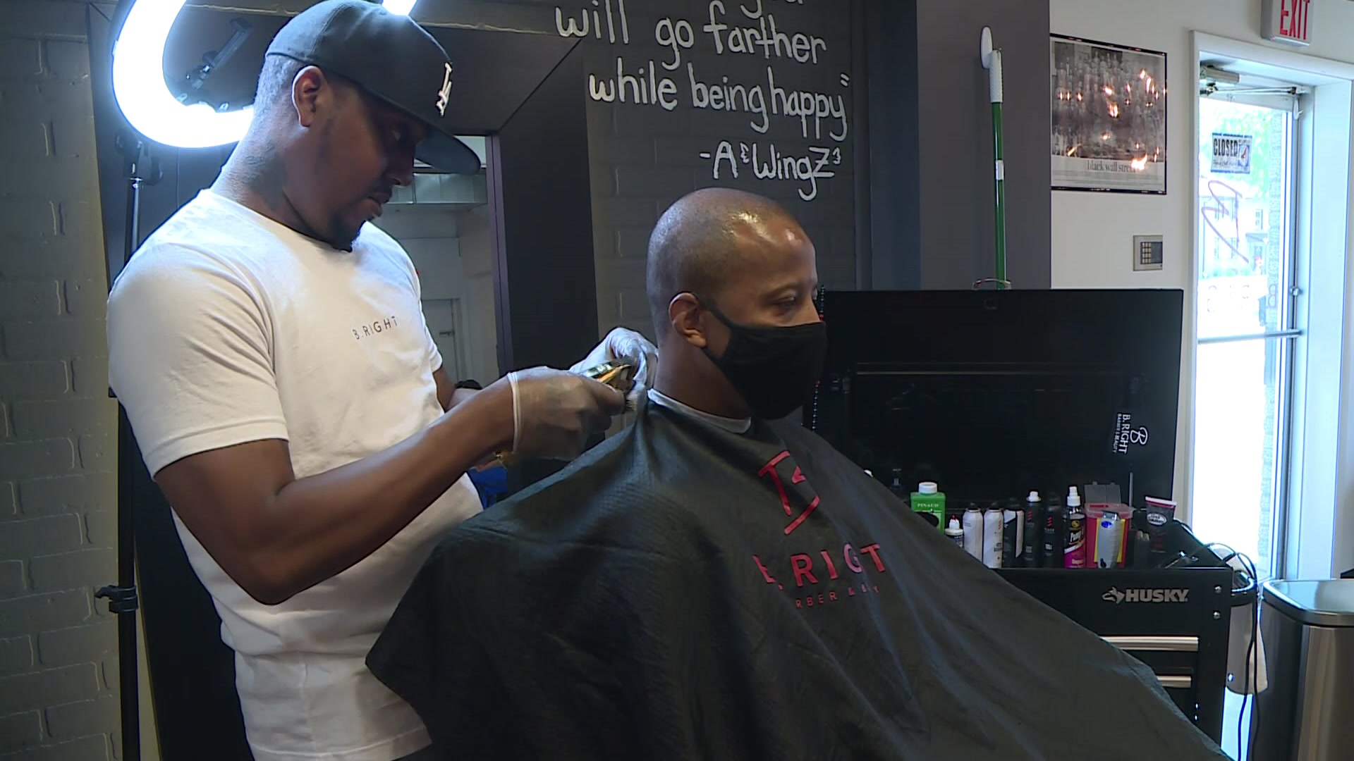 Media barbershop opens in defiance of Gov. Wolf's coronavirus