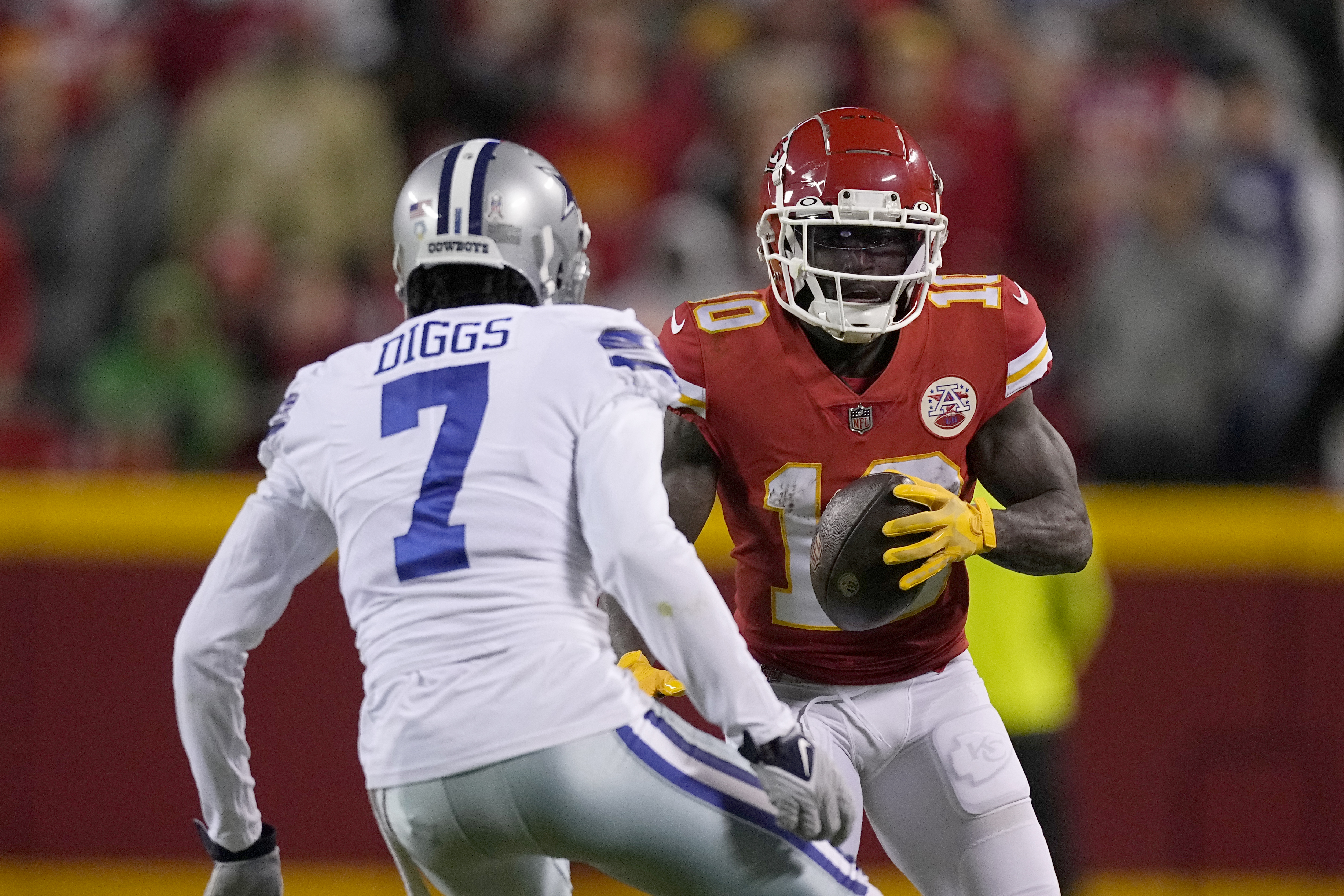 Kansas City Chiefs lean on defense to stuff Prescott, Cowboys in