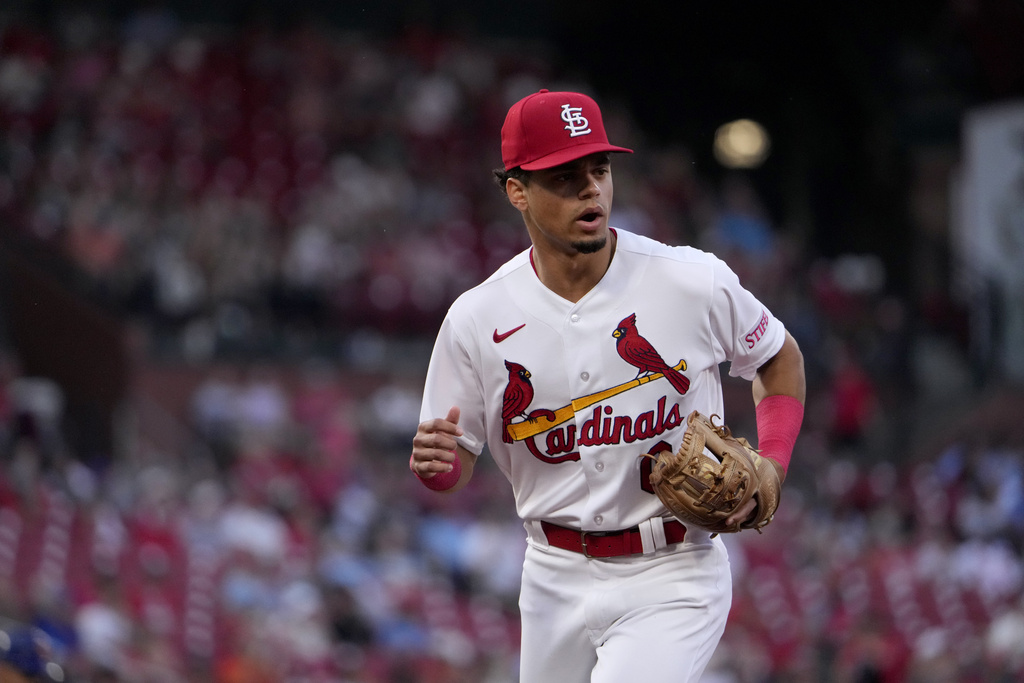 St. Louis Cardinals on X: BACK-TO-BACK Gold Glove Winner