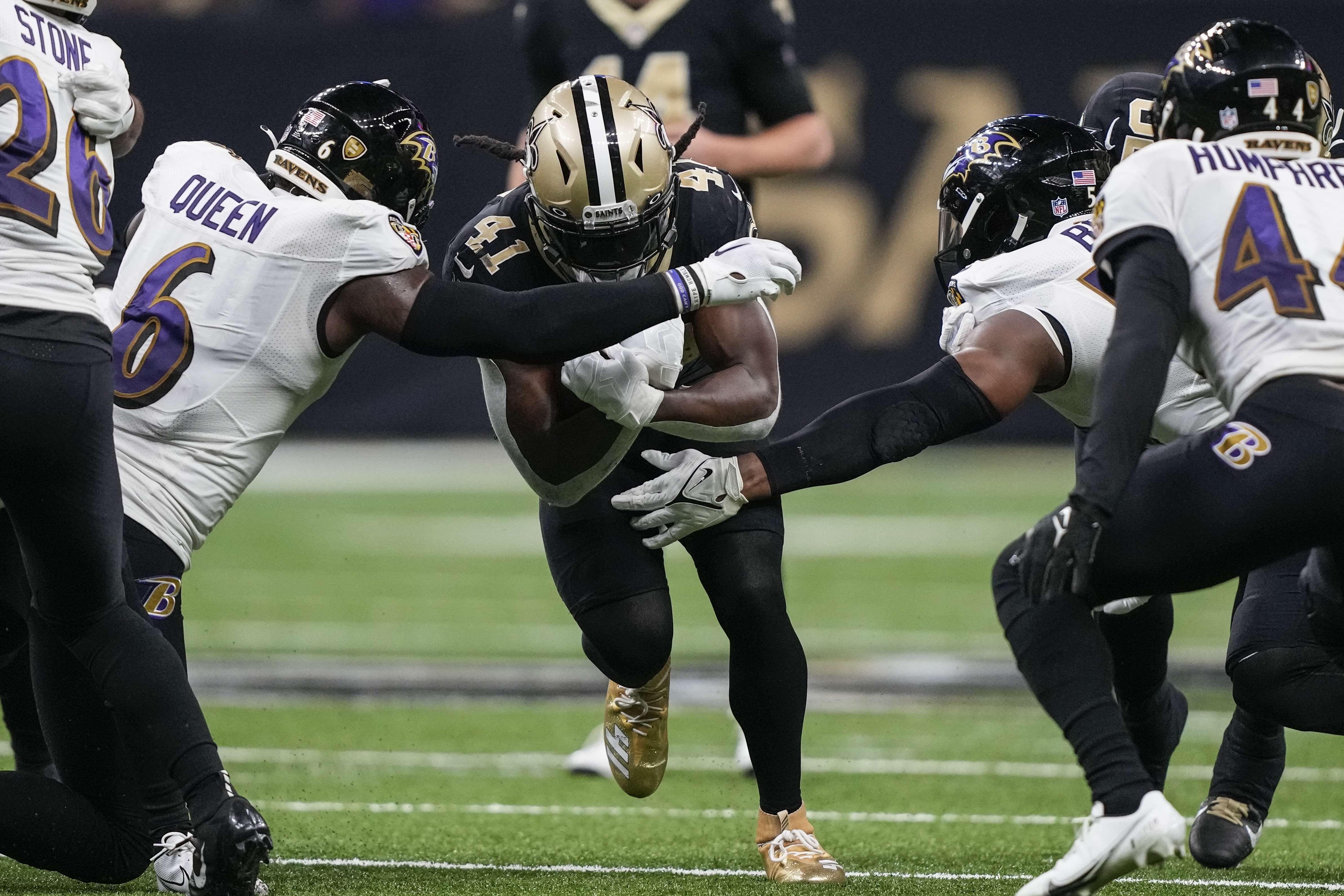 Ravens never trail in blowing past Saints, 27-13