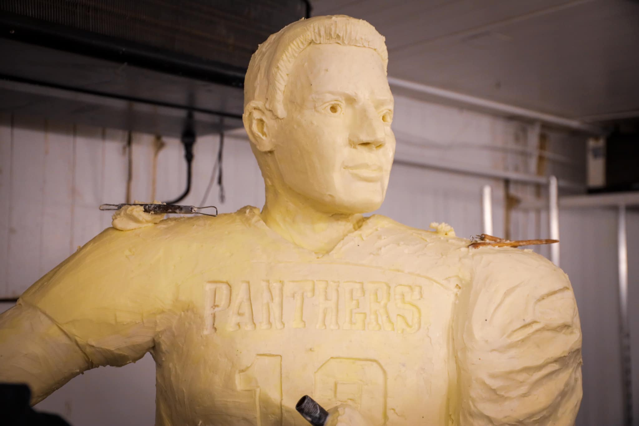 How One Becomes a Professional Butter Sculpture Artist - ABC News