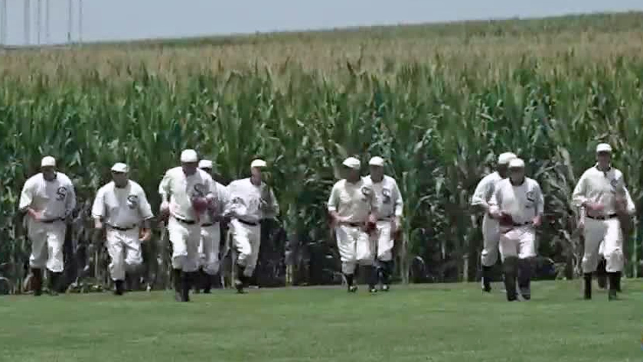 Peacock Ghost Player returns to Field of Dreams – Upper Iowa University –  Bridge Online