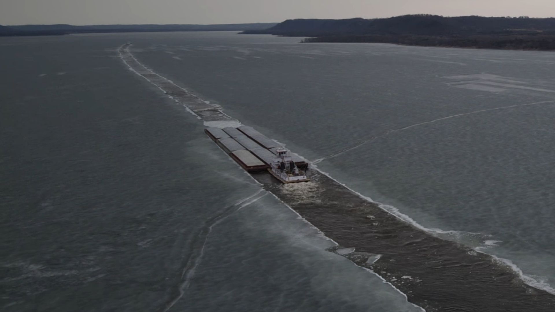 WATCH First tow of the season cuts through the ice on Lake Pepin