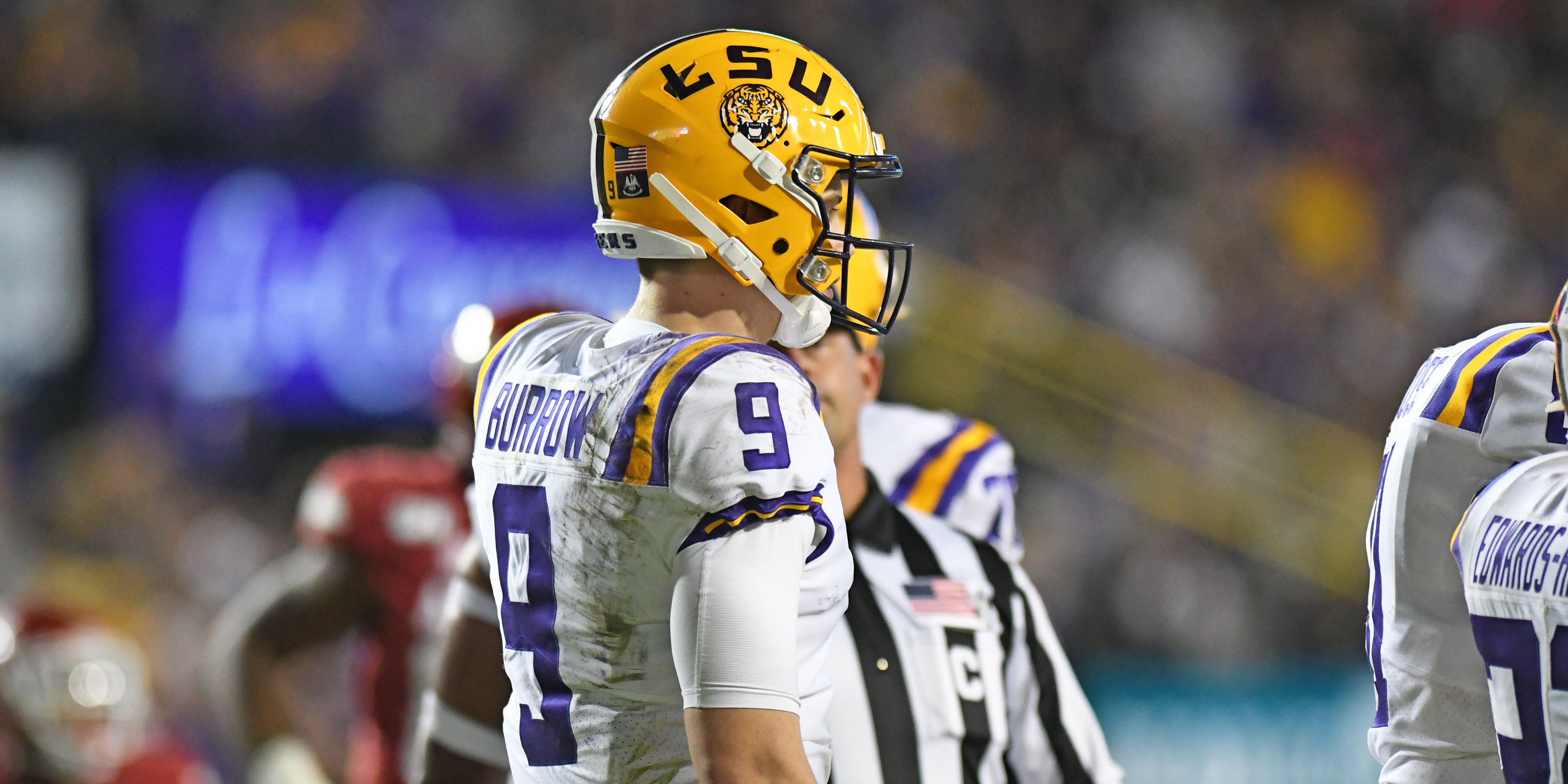 LSU quarterback Joe Burrow wins Maxwell, Davey O'Brien awards