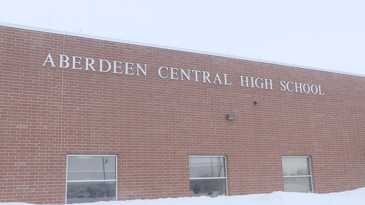 Aberdeen school districts set calendar to make up for 10 snow days