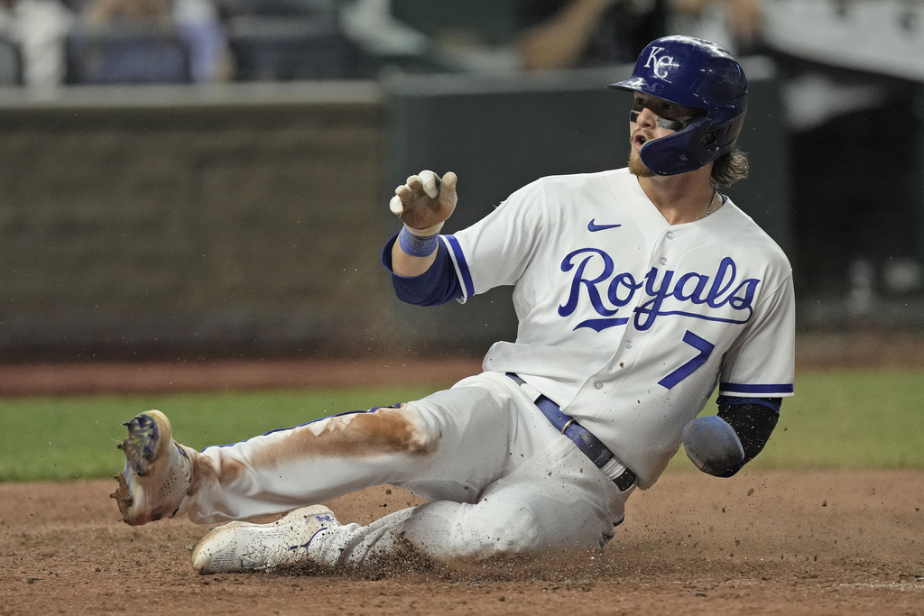 Witt's superb July leads to Royals Player of the Month honors