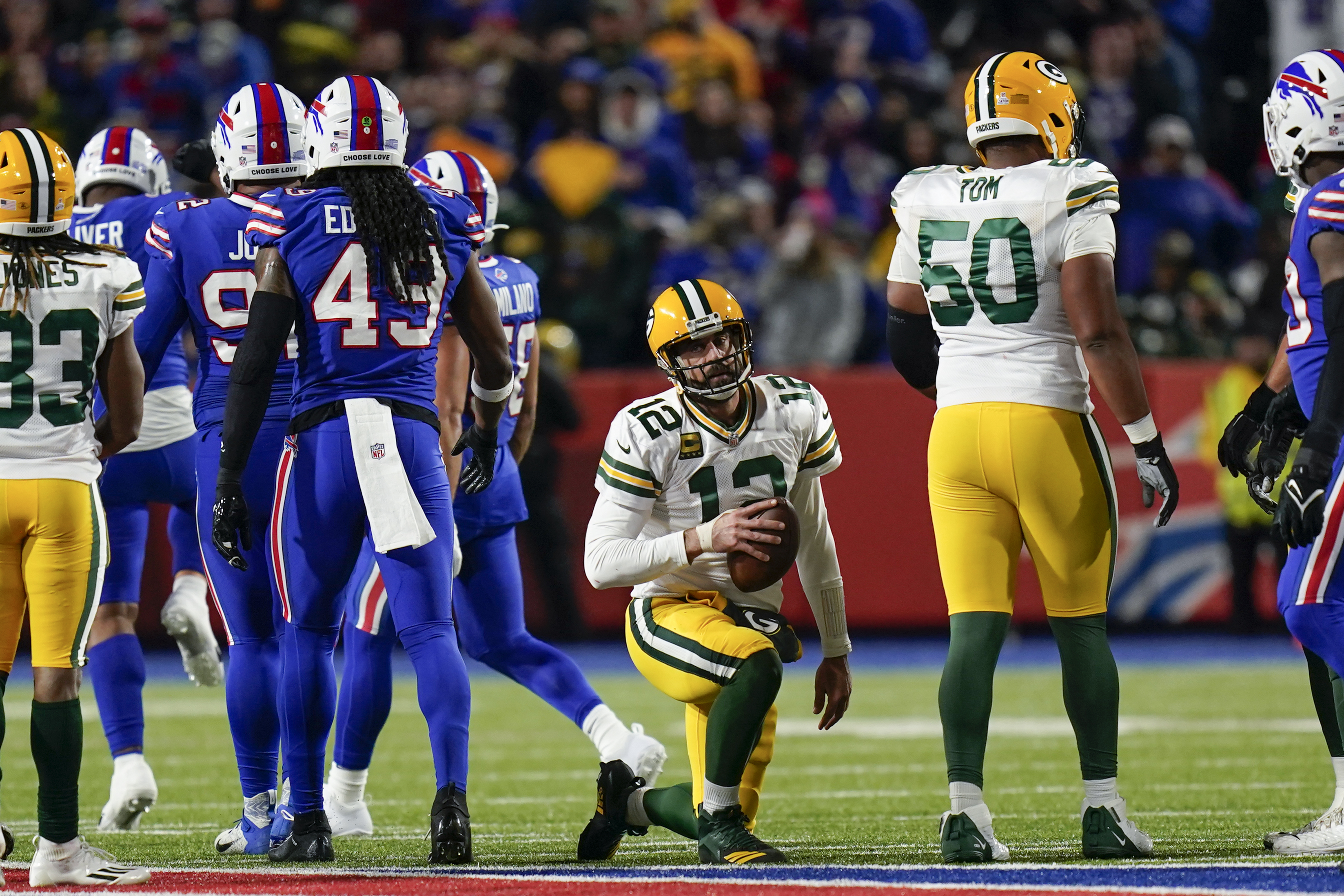 WATCH: Packers defender Quay Walker ejected for pushing Bills coach - On3