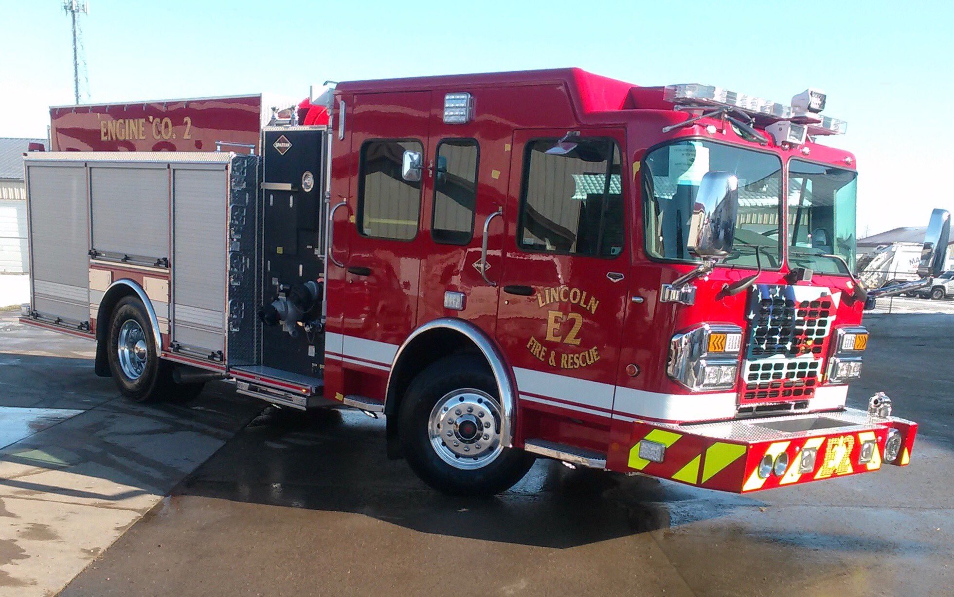 Lincoln Fire and Rescue adds new vehicle to fleet