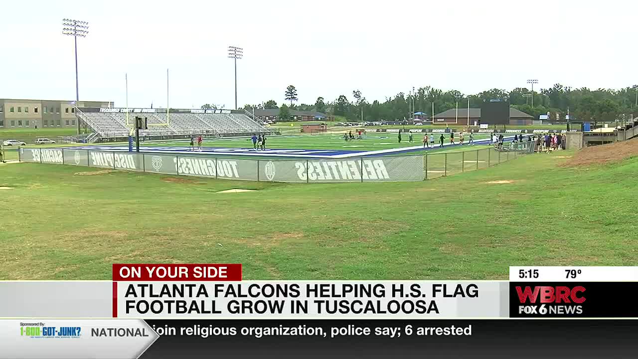 Falcons Fans Turn Out for Player Appearance at Atlantic Station