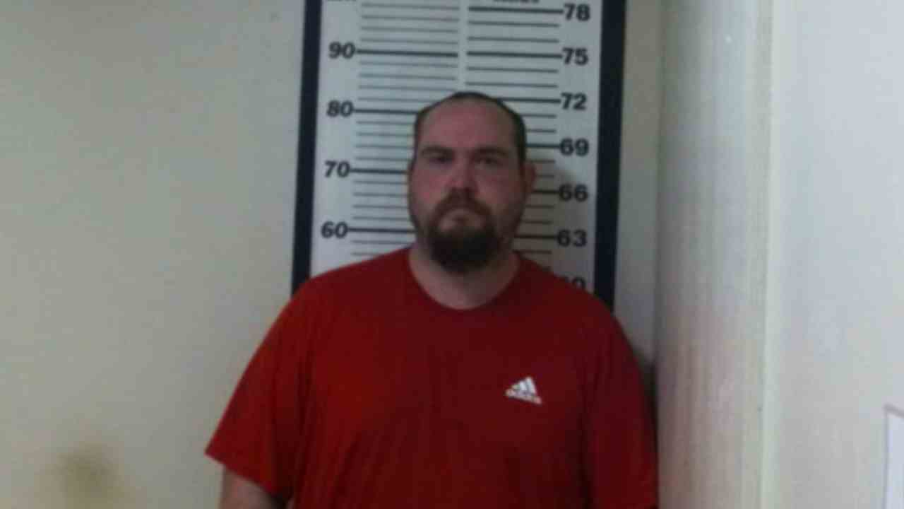 Scott City man arrested in connection with child porn investigation