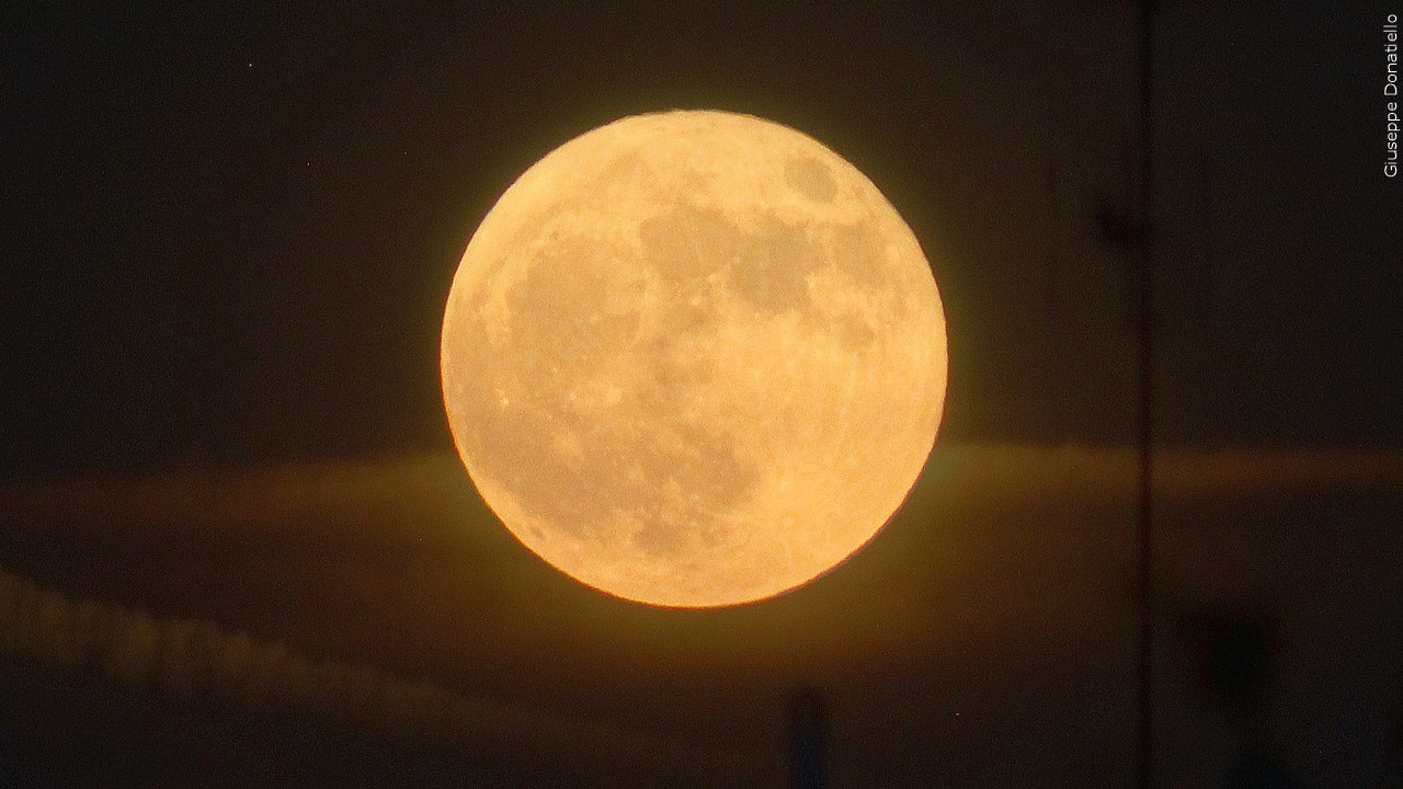 Last full moon of the year appears on Christmas Day