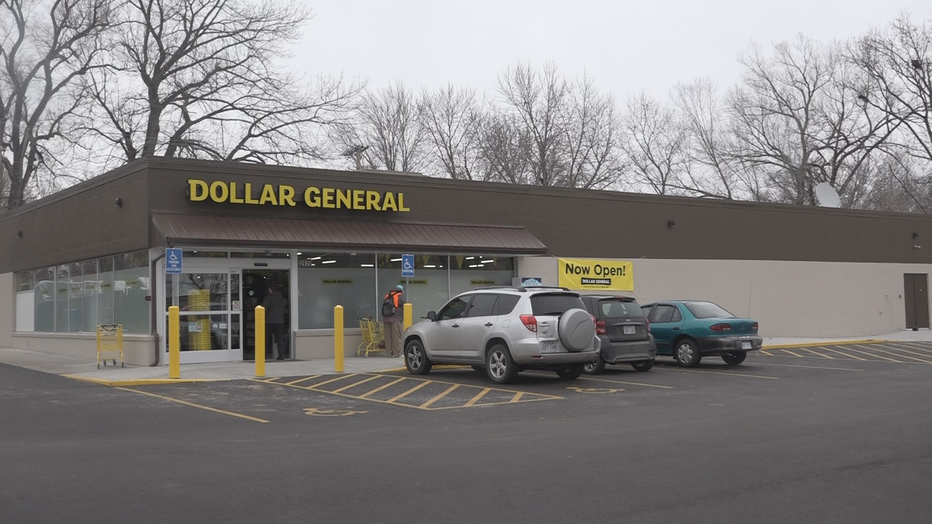 Oakland residents enjoy convenience of 