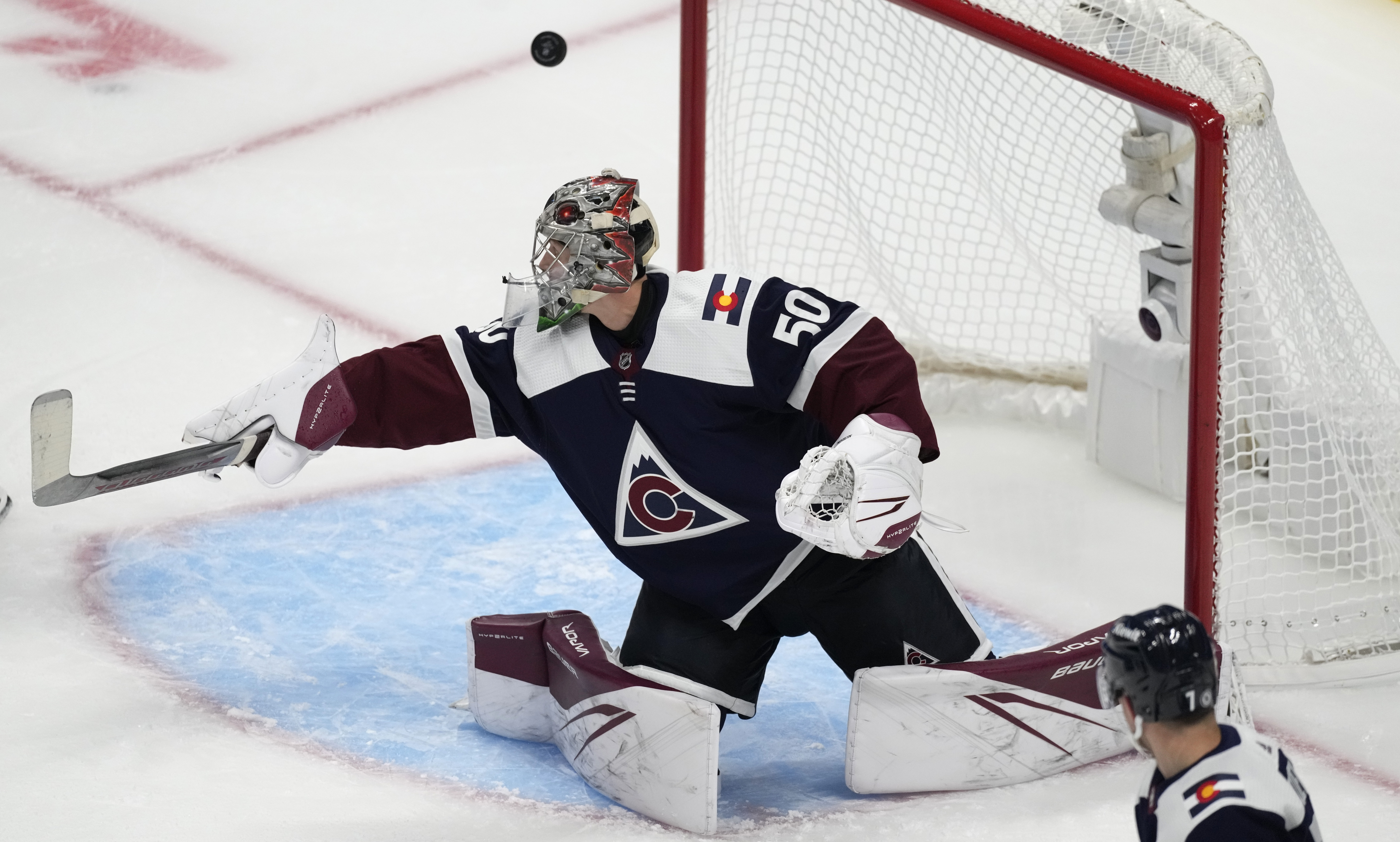 PHOTOS: Colorado Avalanche beat the St. Louis Blues in Game 3