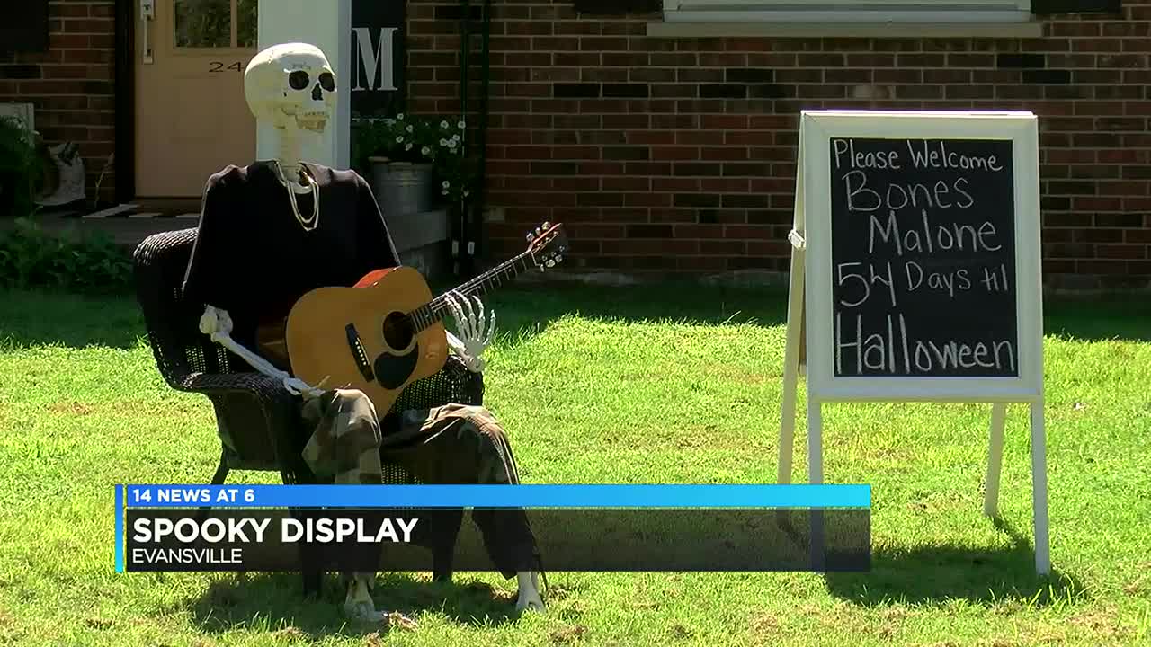 Evansville Resident Prepares New Halloween Display