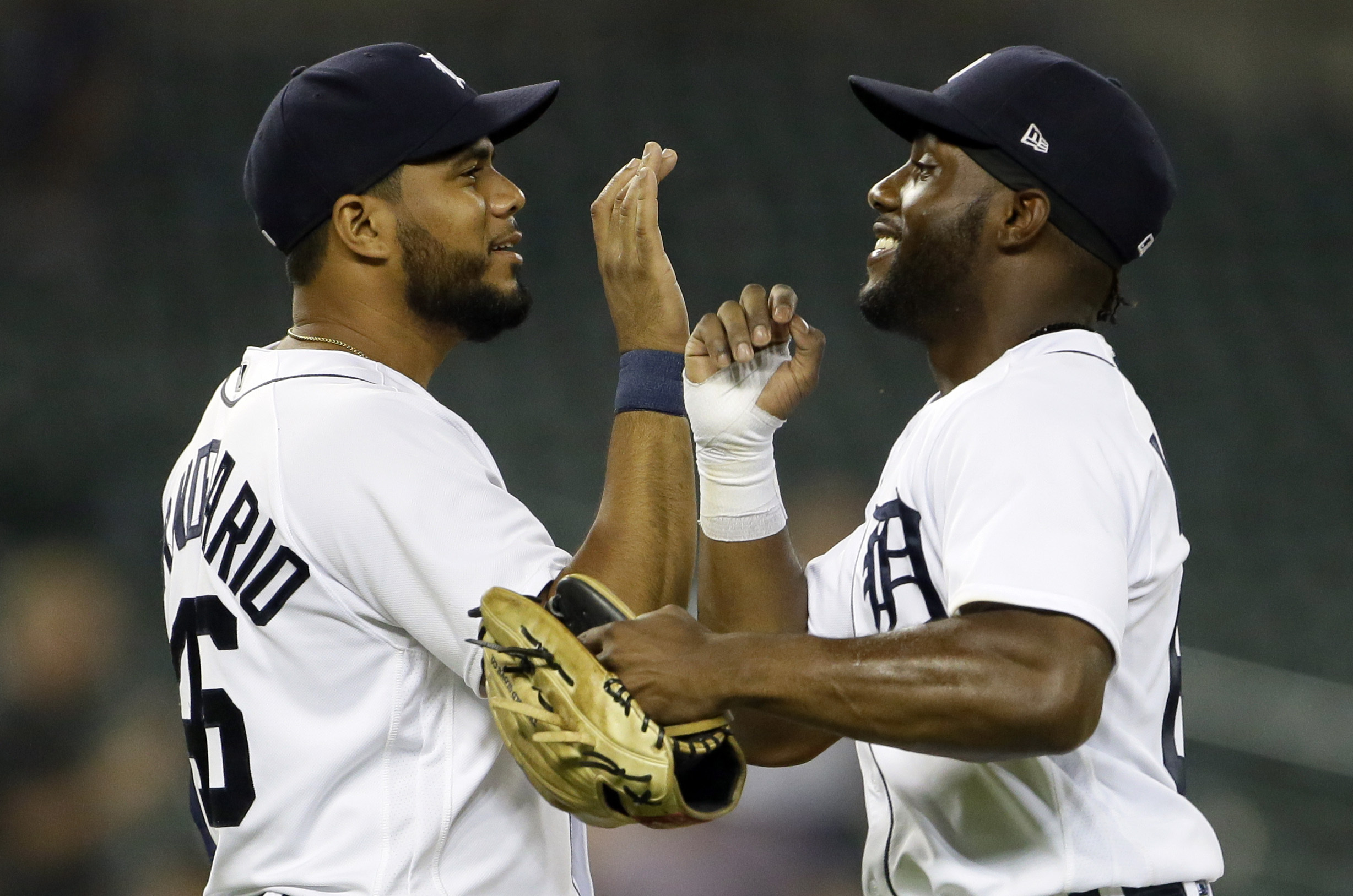 Miguel Cabrera drives in five as Tigers rout Rangers 14-0 Detroit