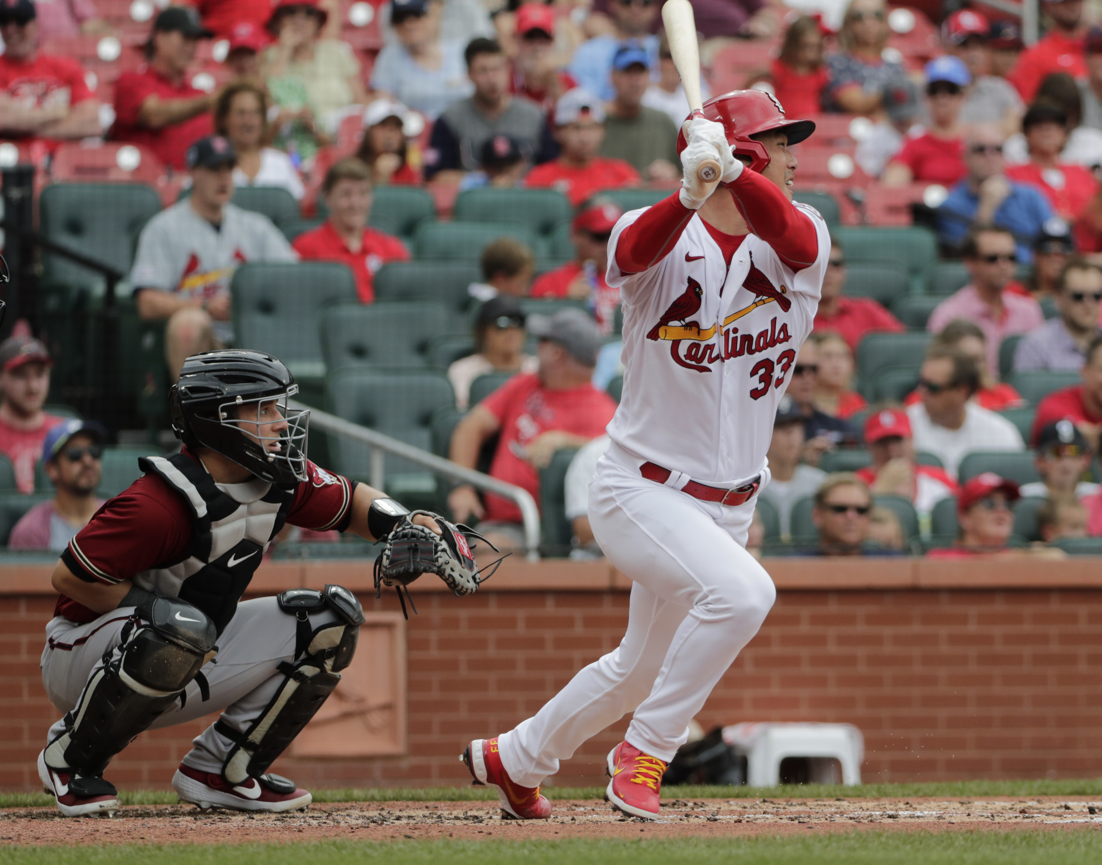 Kole Calhoun homers twice in Arizona Diamondbacks' win over