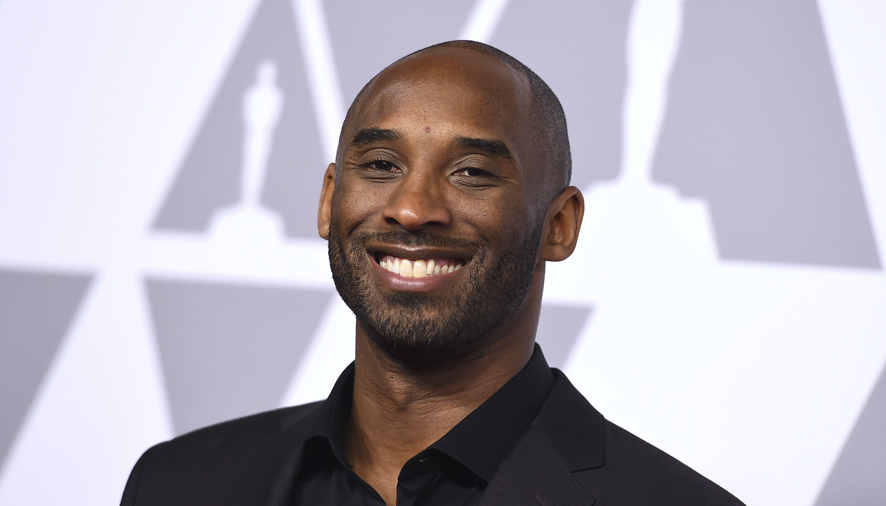 Petition to change NBA logo to feature late Kobe Bryant gets