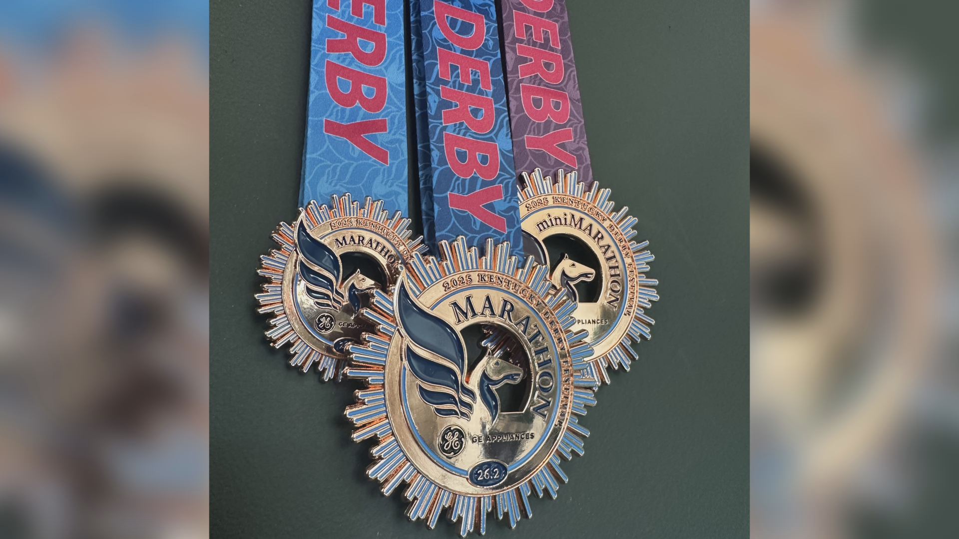 Kentucky Derby Festival unveils 2025 race medals