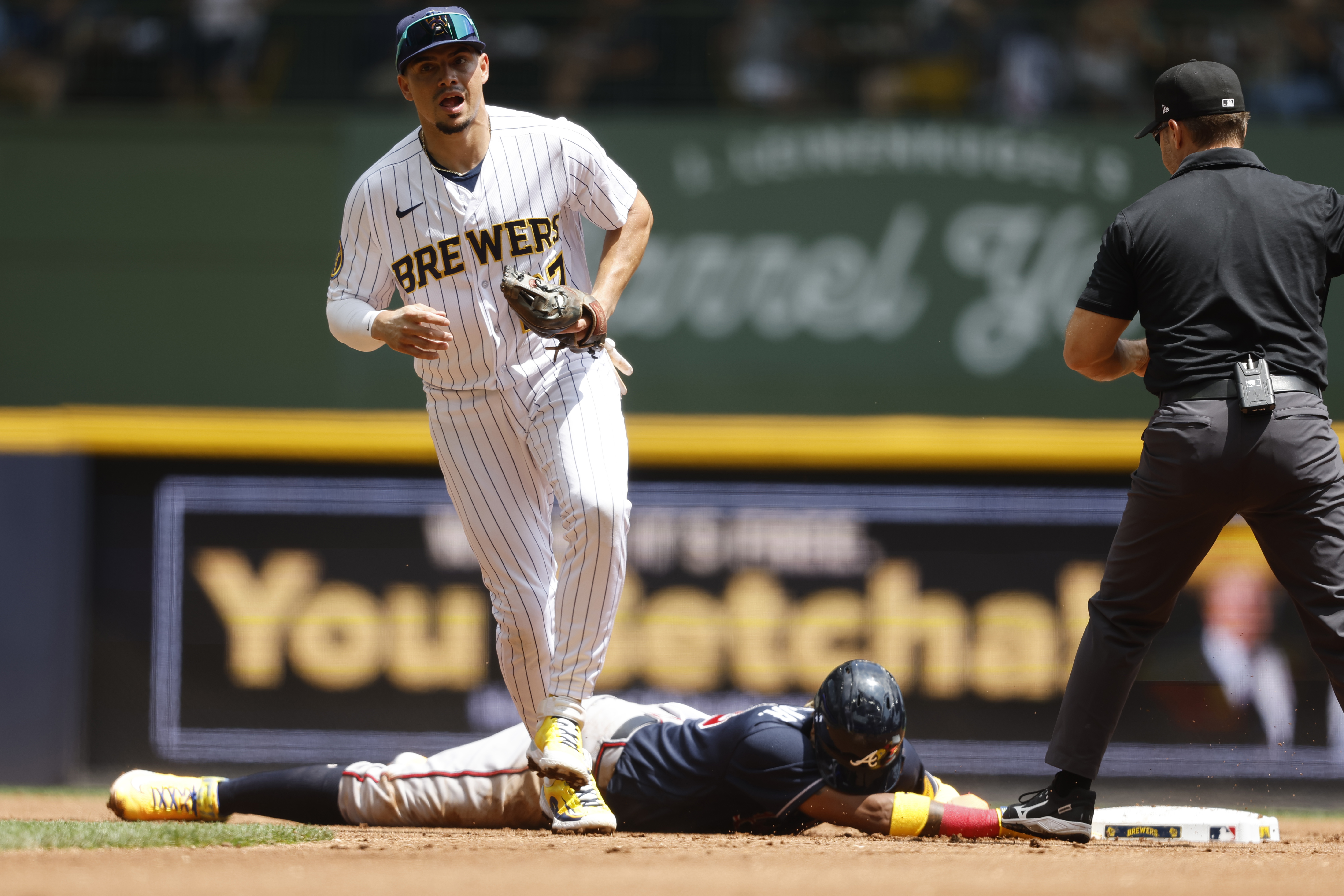 Acuña Jr and Fried led Braves to win against the Brewers - The