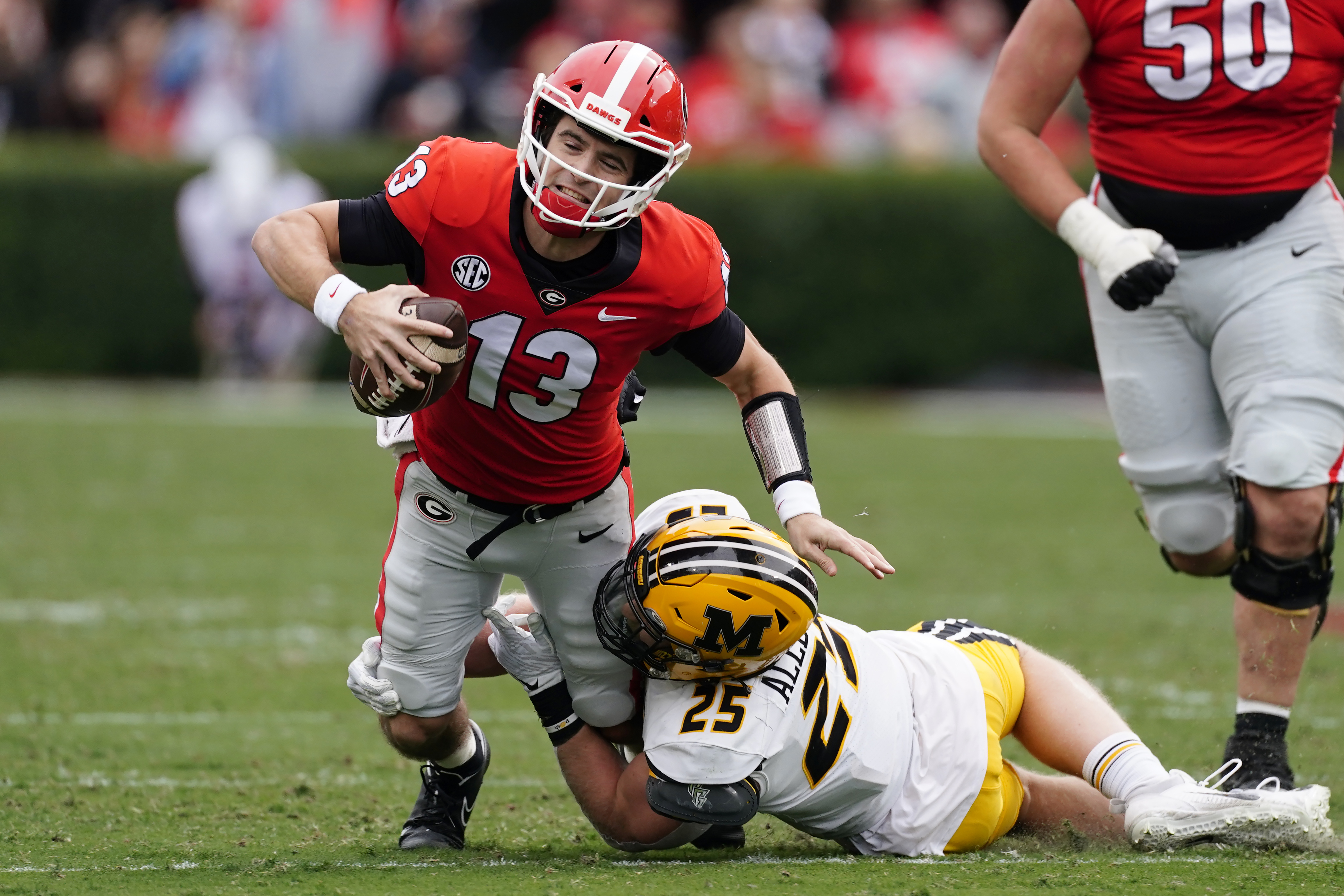 Stetson Bennett sets Georgia football single-season passing record