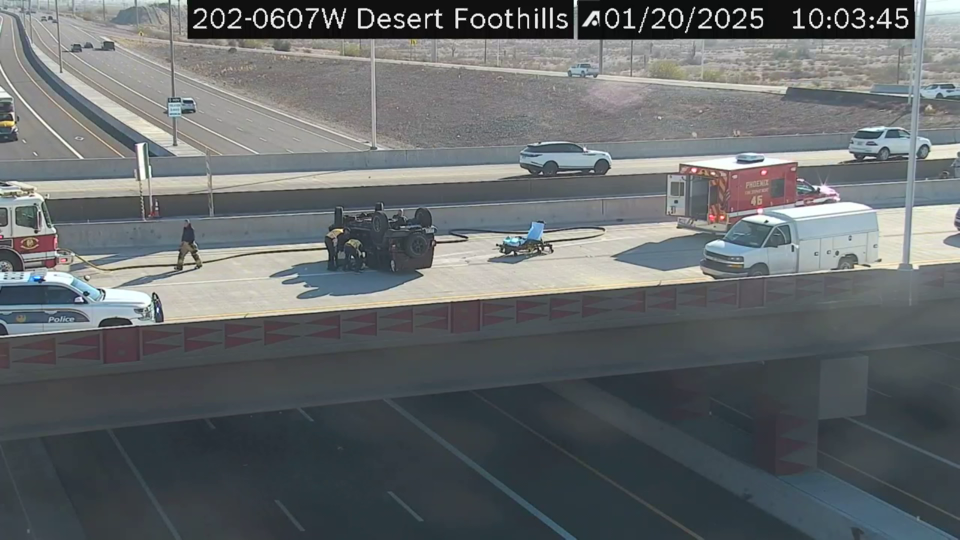 Teen dead after rollover crash on Loop 202 overpass in Ahwatukee